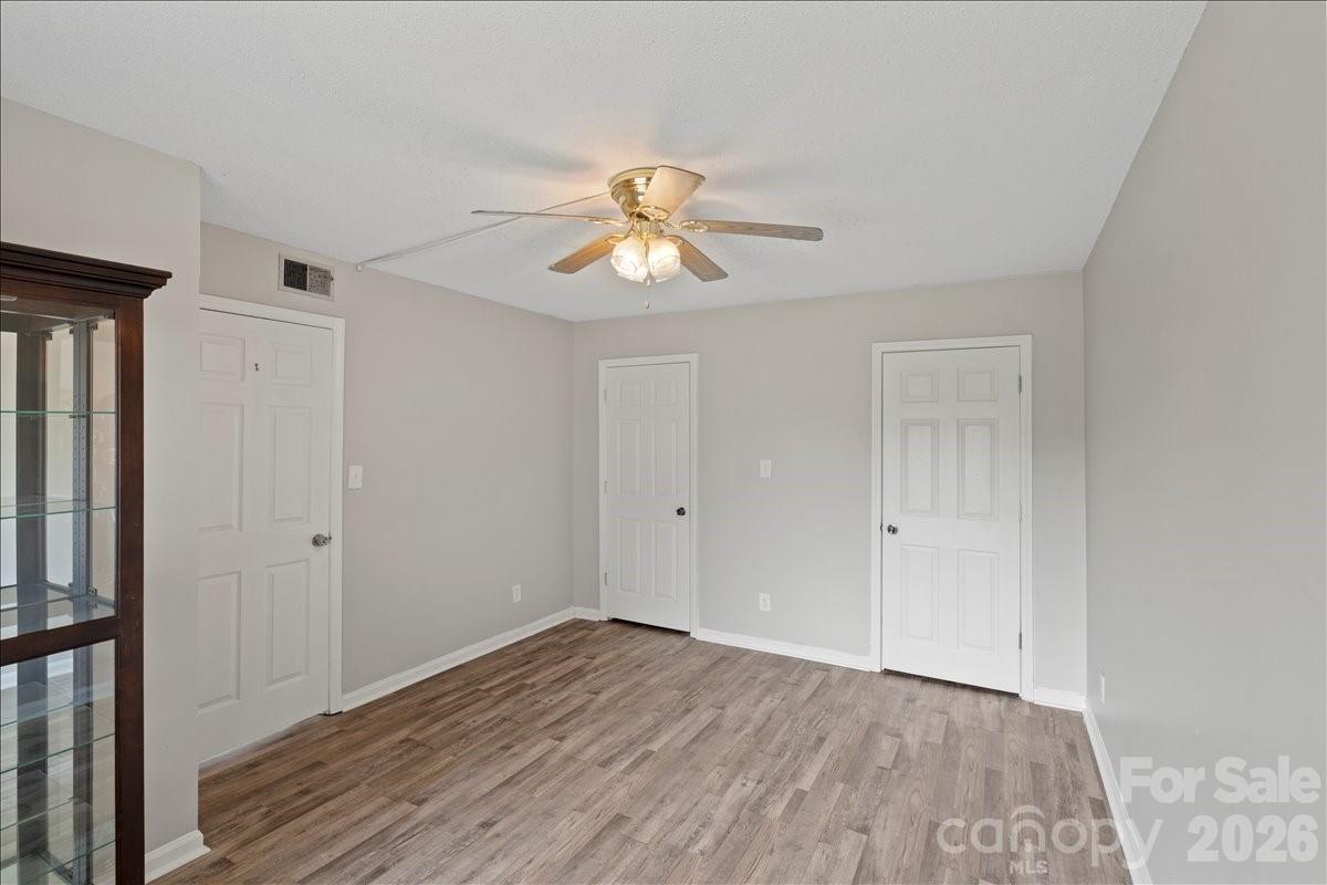 6610 Point Comfort Lane — Charlotte