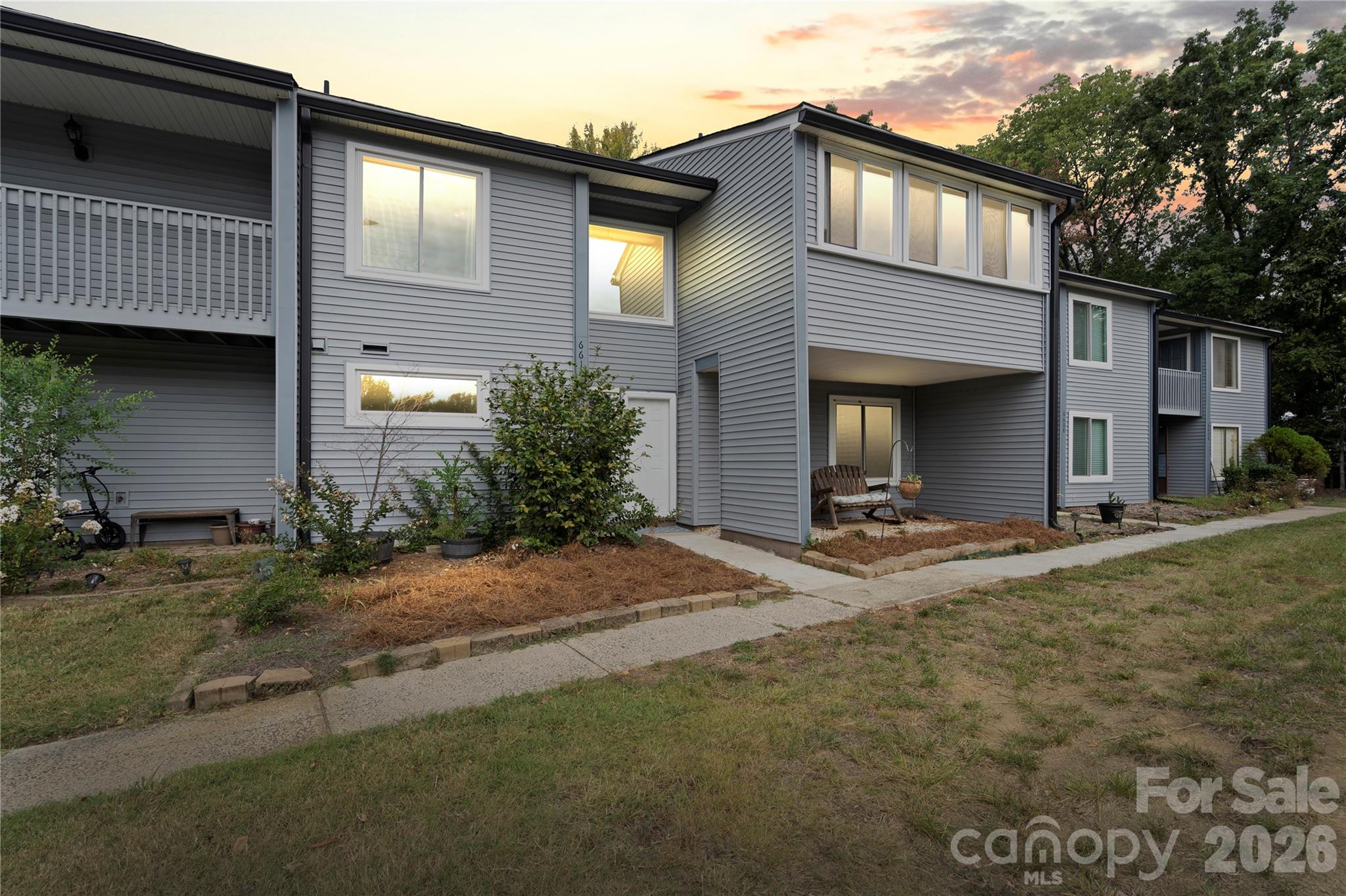 6610 Point Comfort Lane — Charlotte