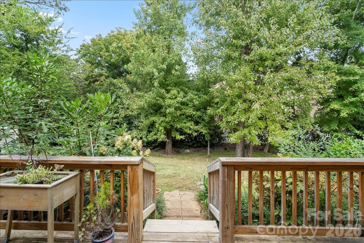 6610 Point Comfort Lane — Charlotte
