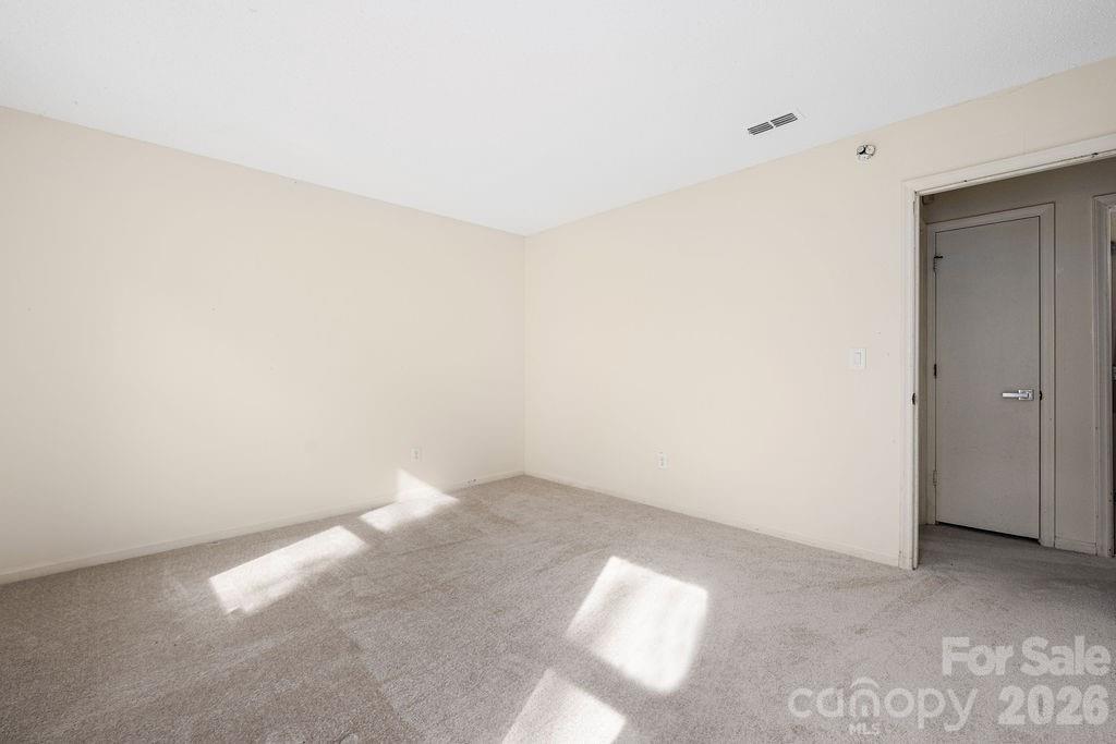 6515 Burning Bush Court — Charlotte