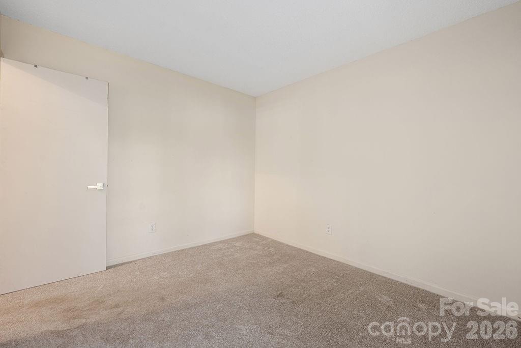 6515 Burning Bush Court — Charlotte