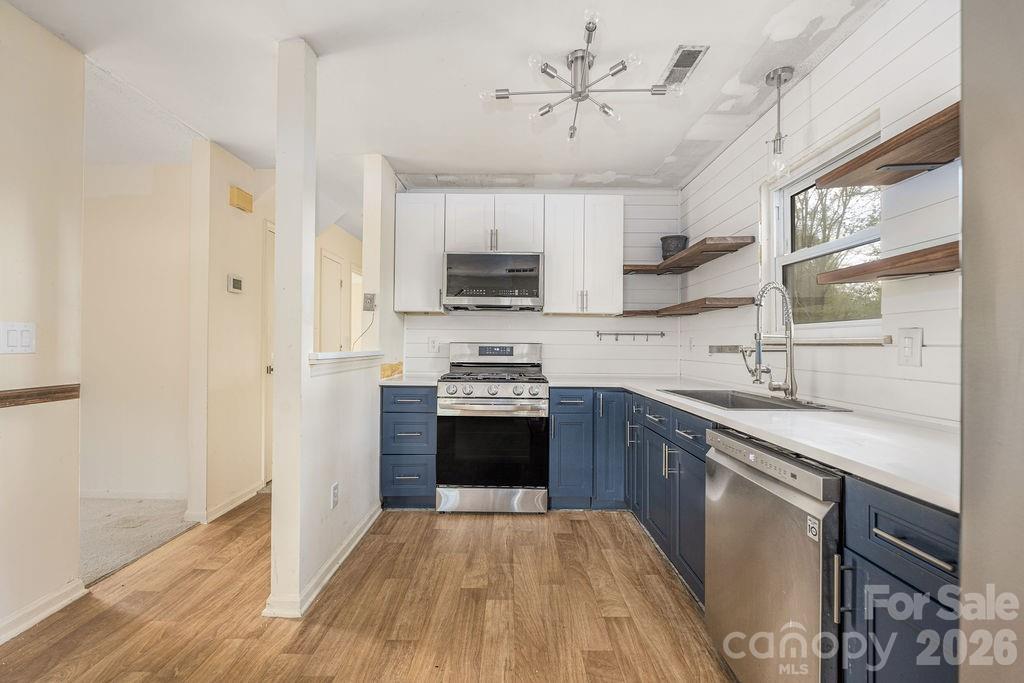 6515 Burning Bush Court — Charlotte