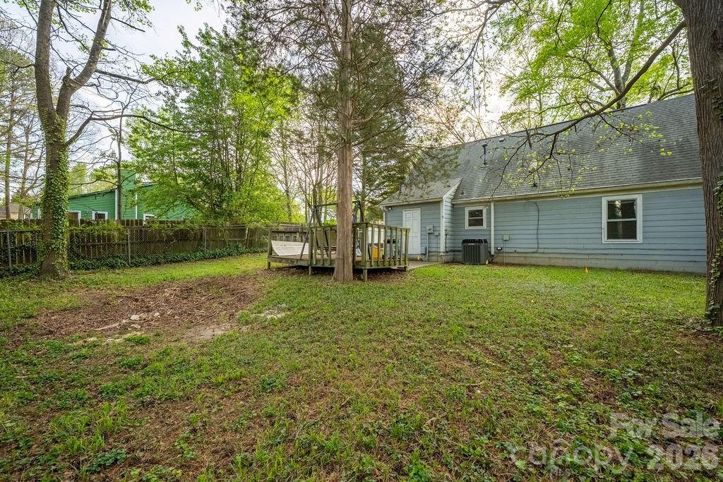6515 Burning Bush Court — Charlotte