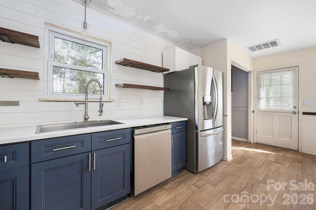 6515 Burning Bush Court — Charlotte