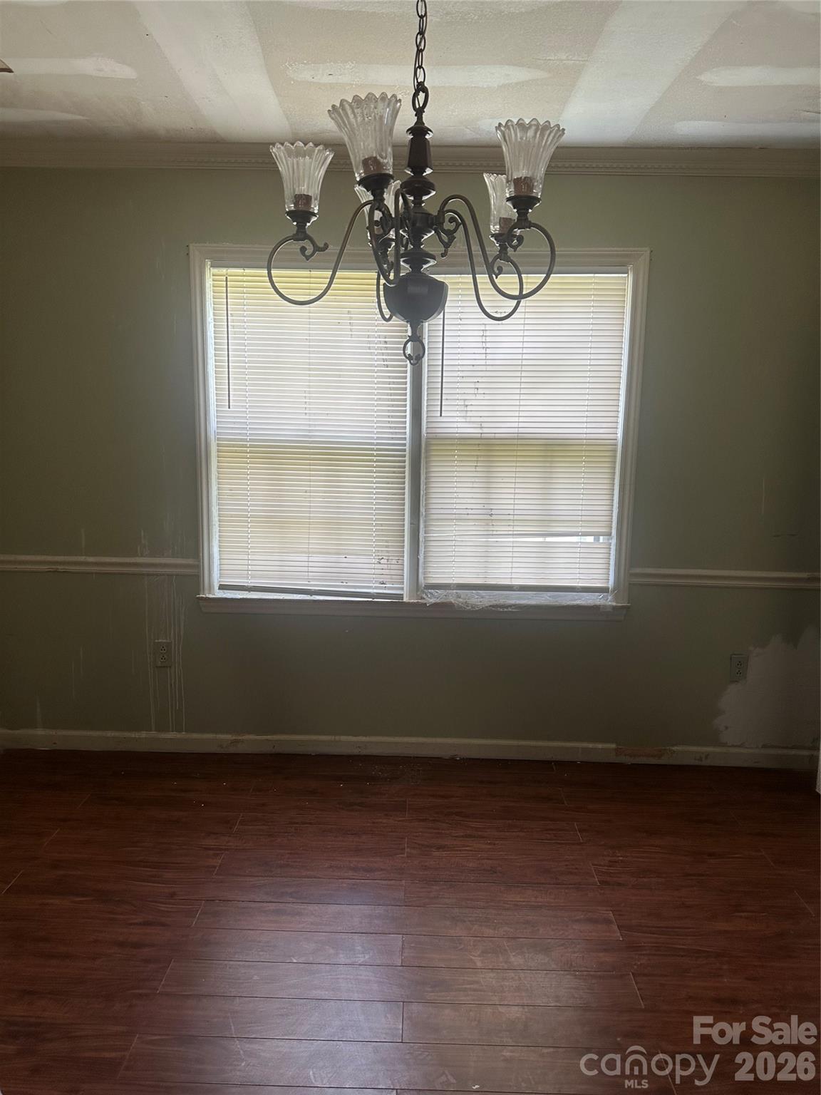 7309 Palmetto Court — Charlotte