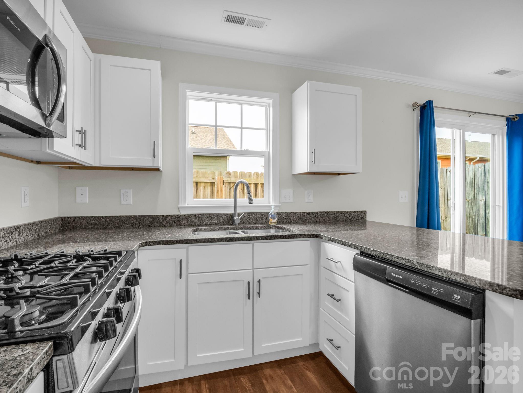1106 Lynwood Forest Road — Arden