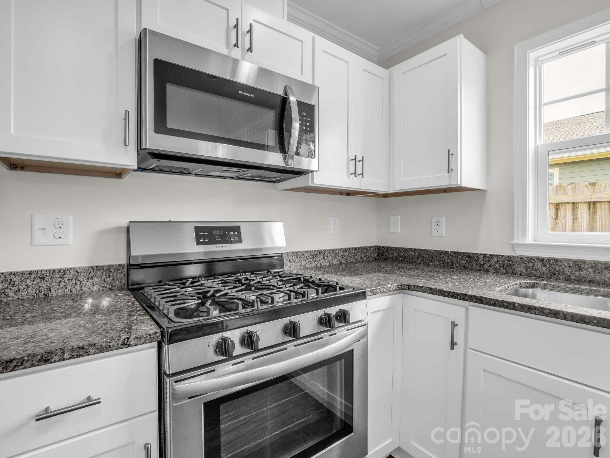 1106 Lynwood Forest Road — Arden