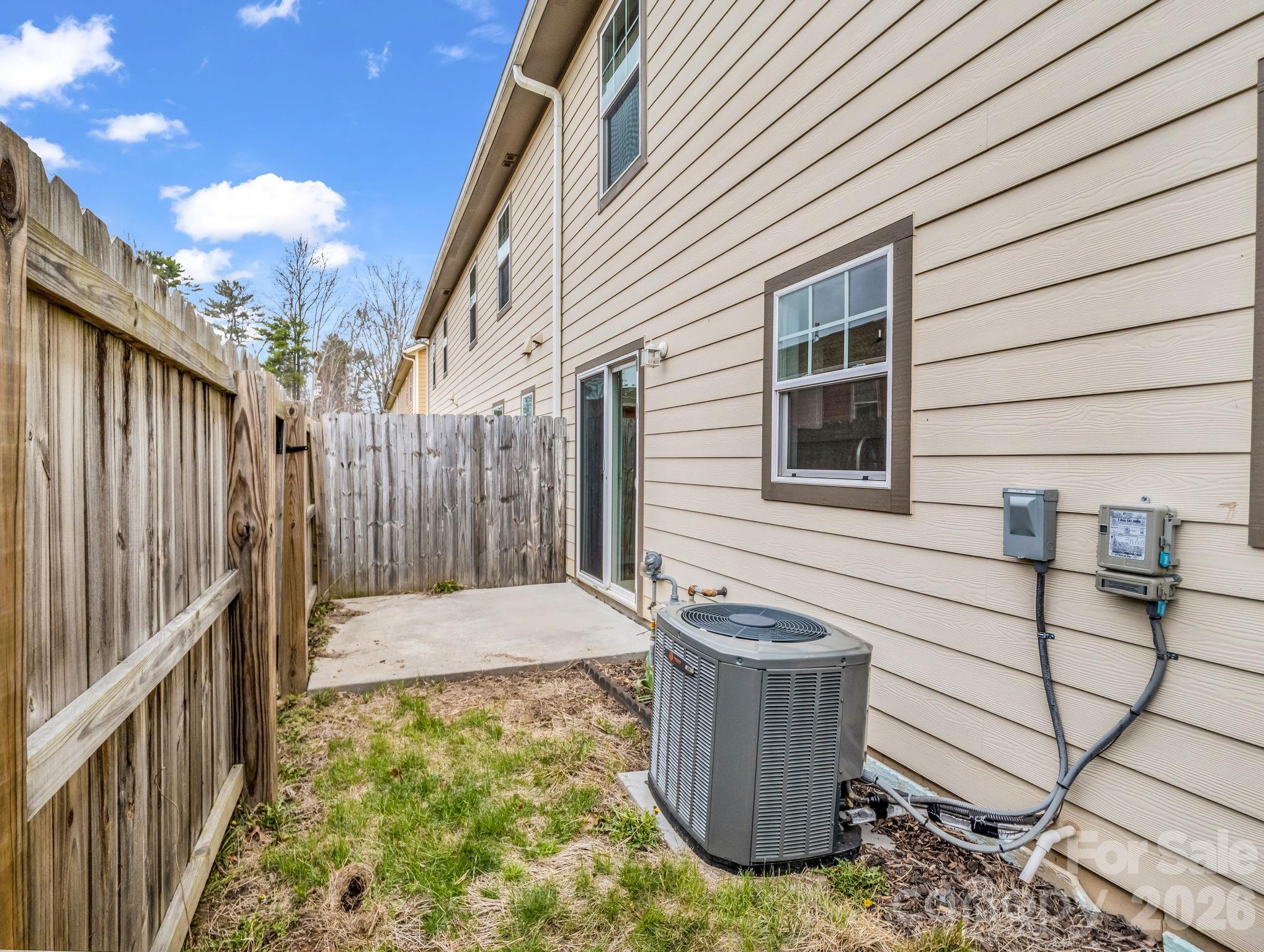 1106 Lynwood Forest Road — Arden