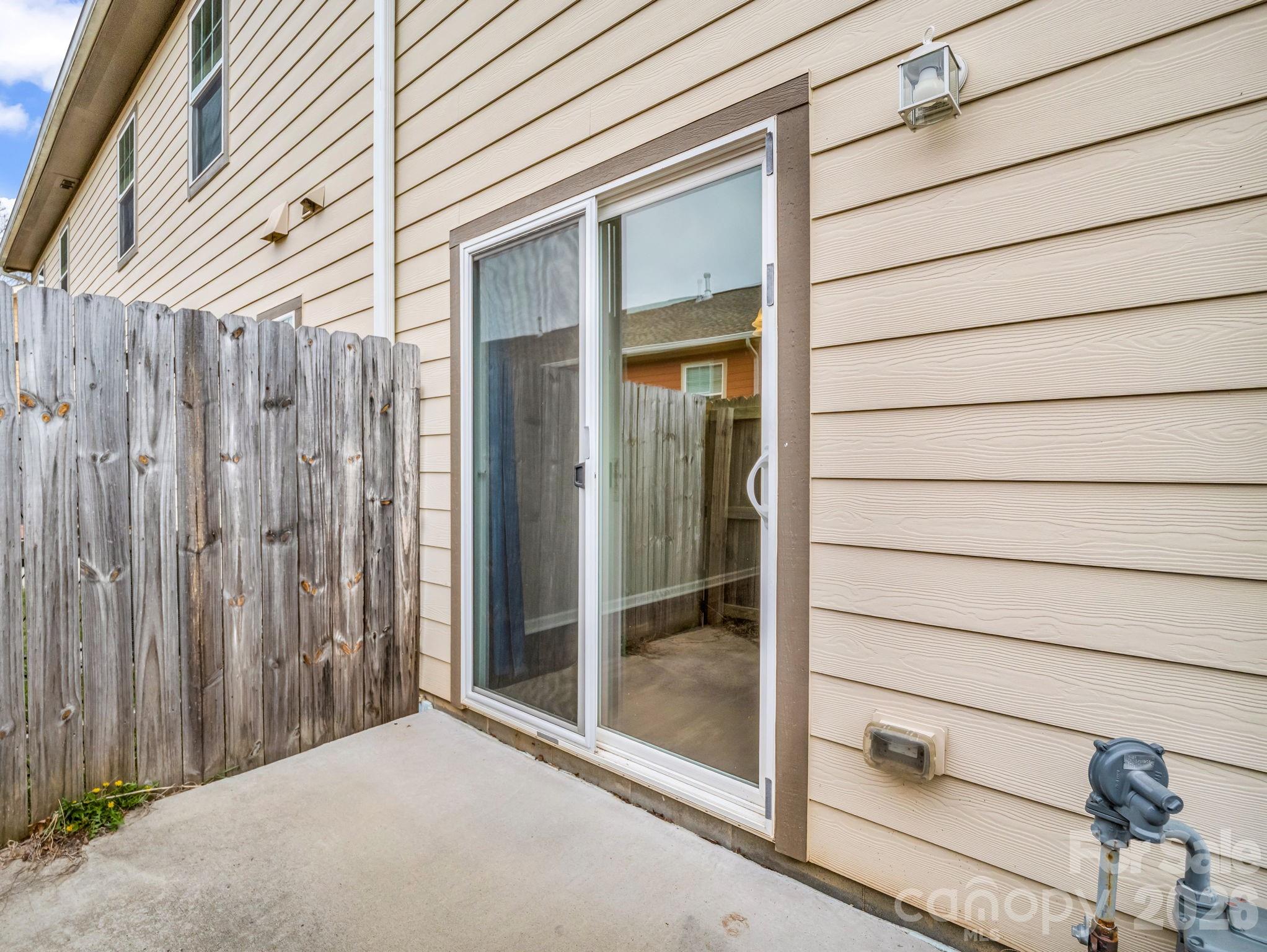 1106 Lynwood Forest Road — Arden