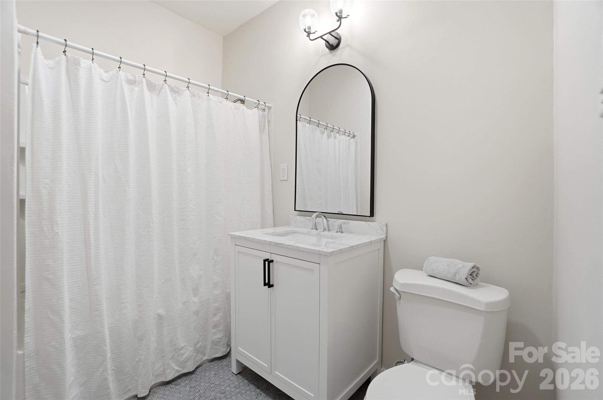 1212 Coddle Creek Highway — Mooresville