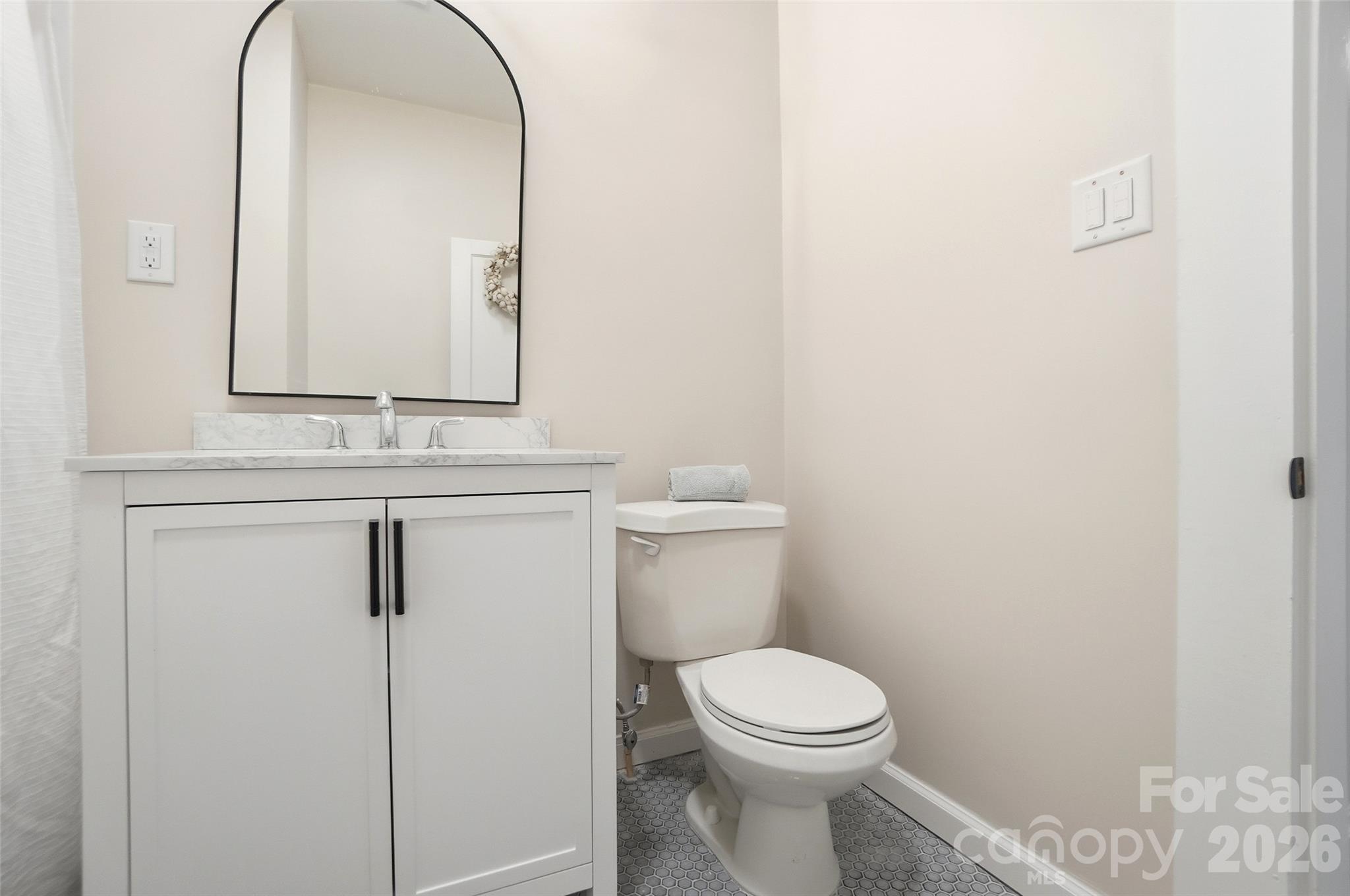 1212 Coddle Creek Highway — Mooresville