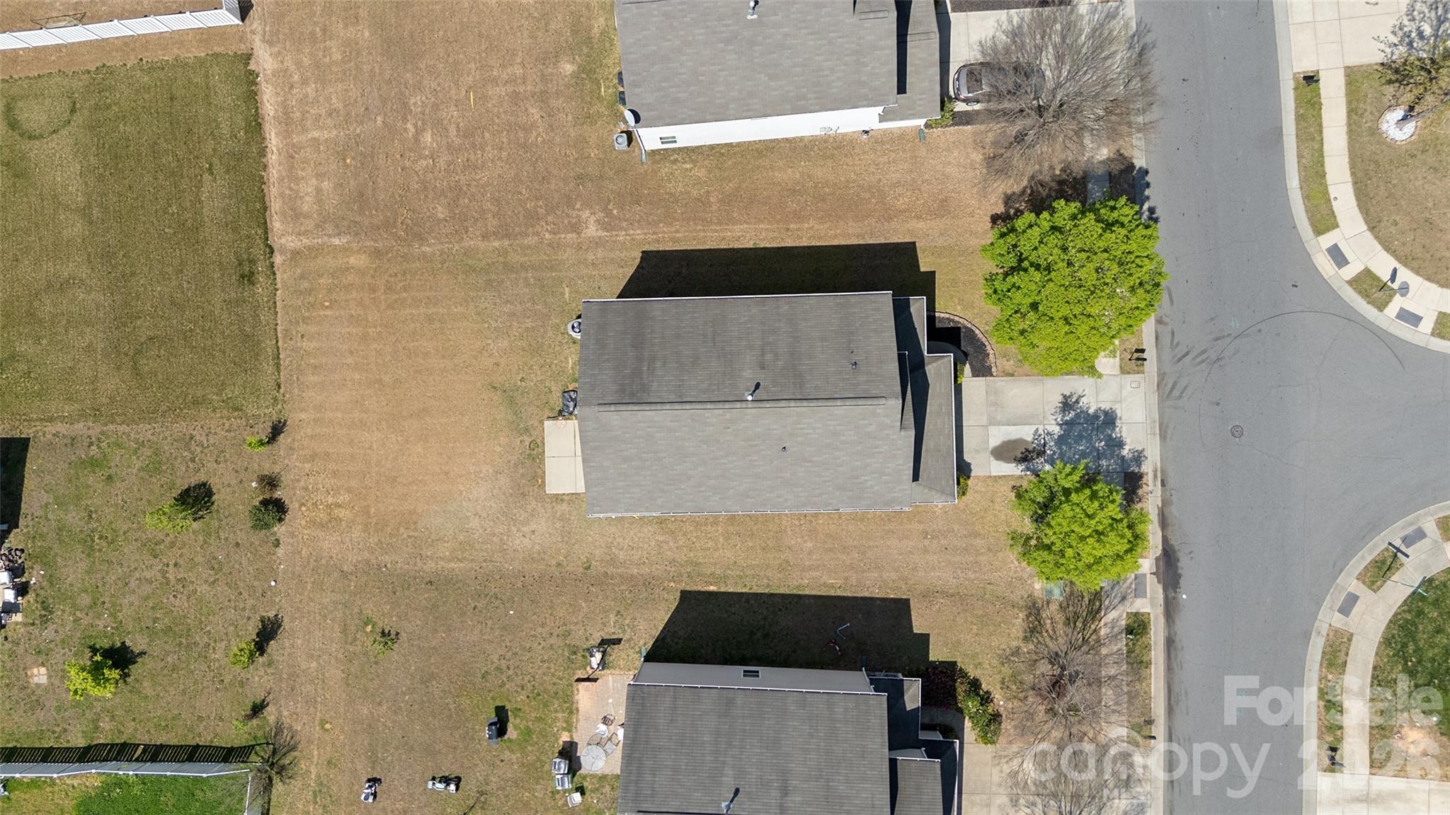 12439 Bending Branch Road — Charlotte