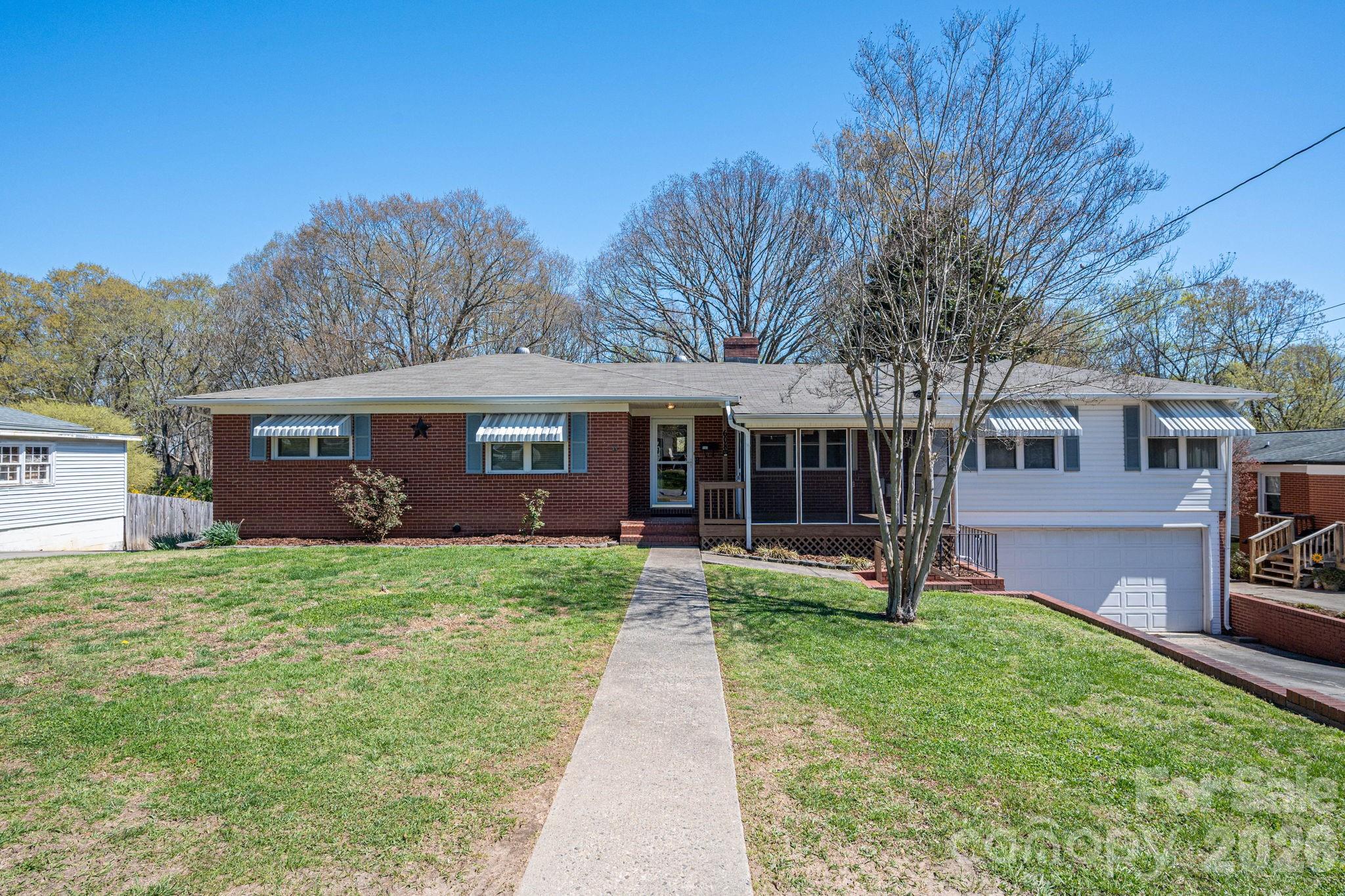 608 N State Street — Lincolnton