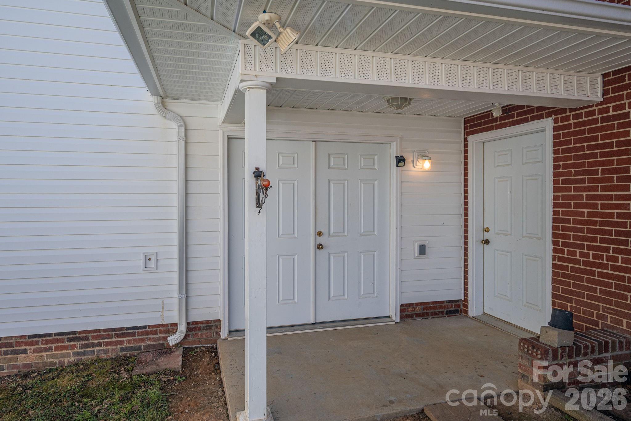 608 N State Street — Lincolnton