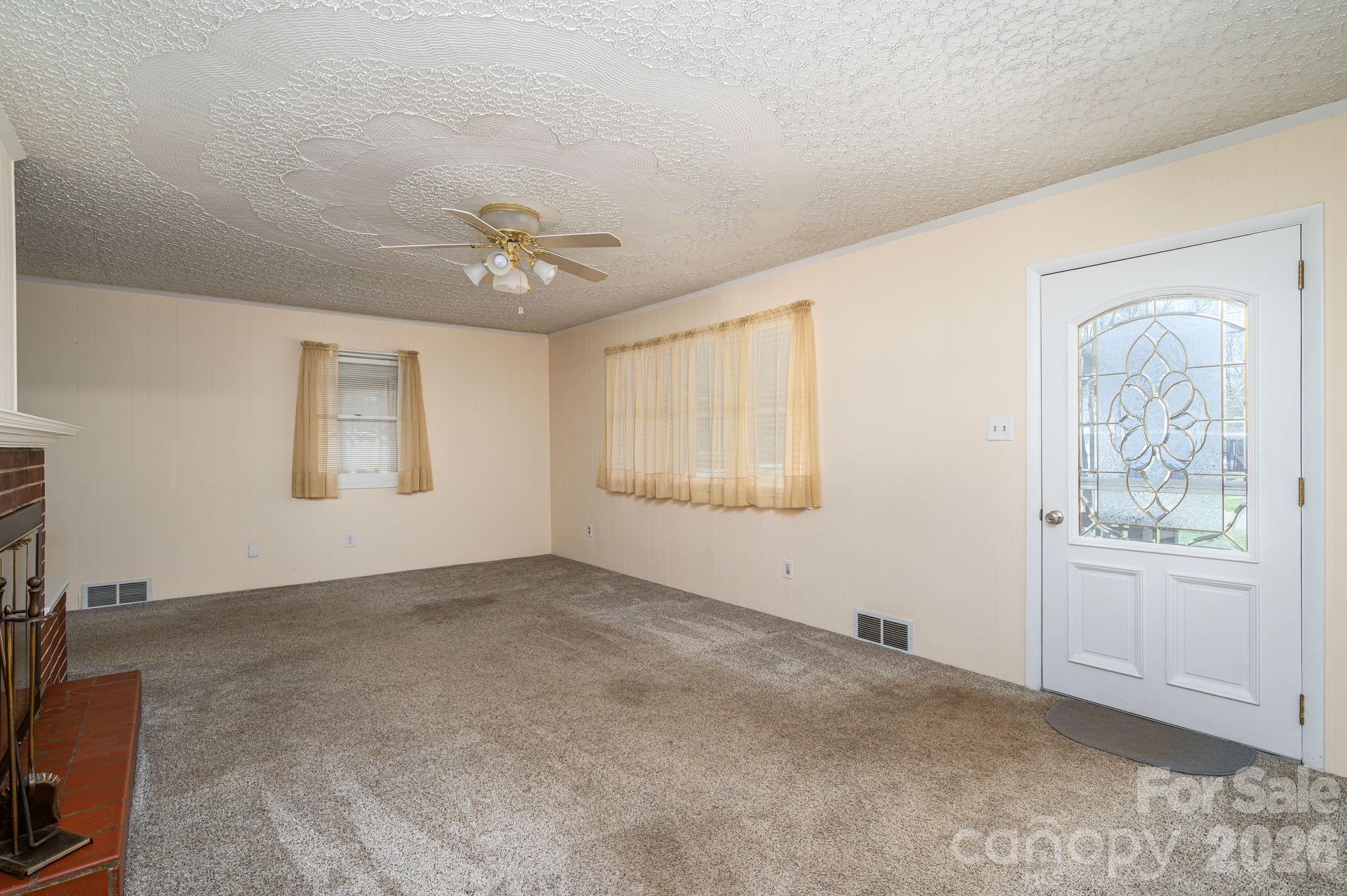 608 N State Street — Lincolnton