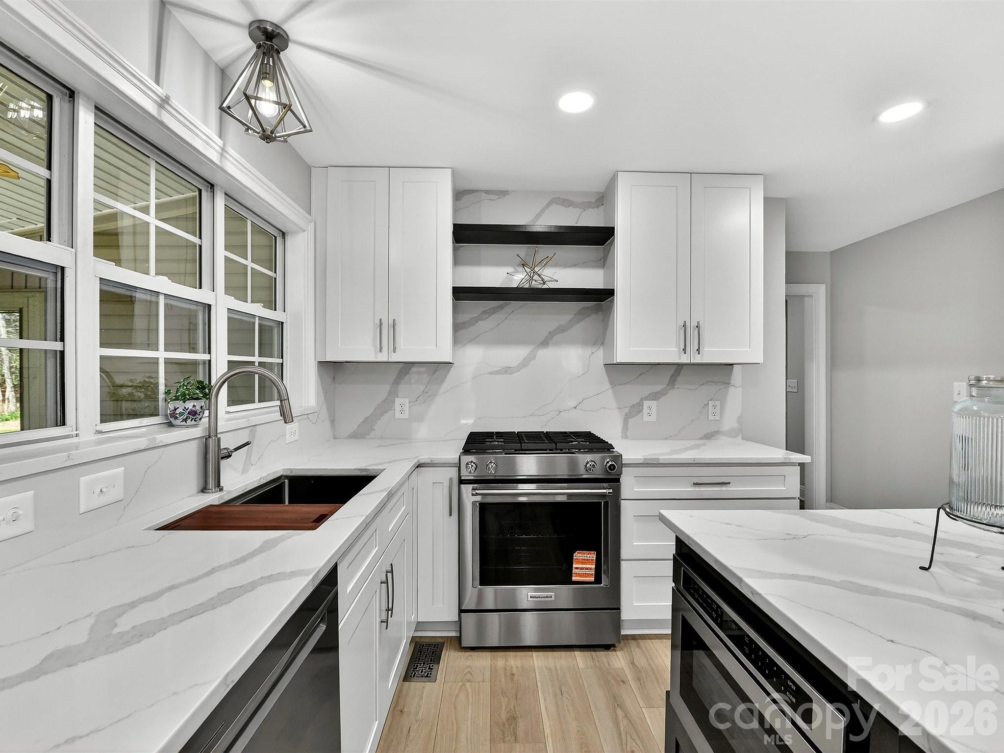2597 Penngate Drive — Sherrills Ford