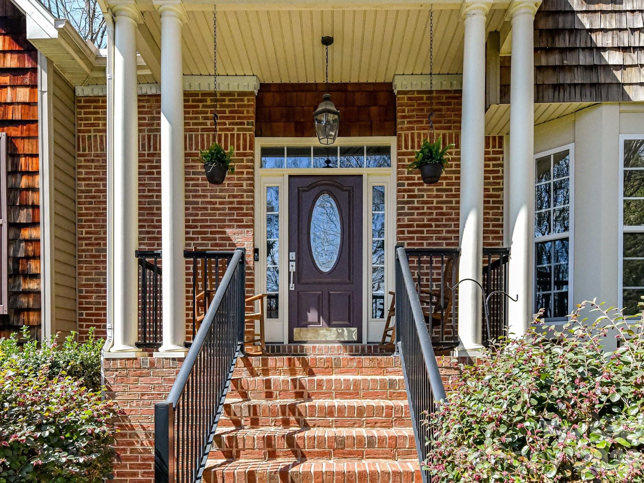 2597 Penngate Drive — Sherrills Ford