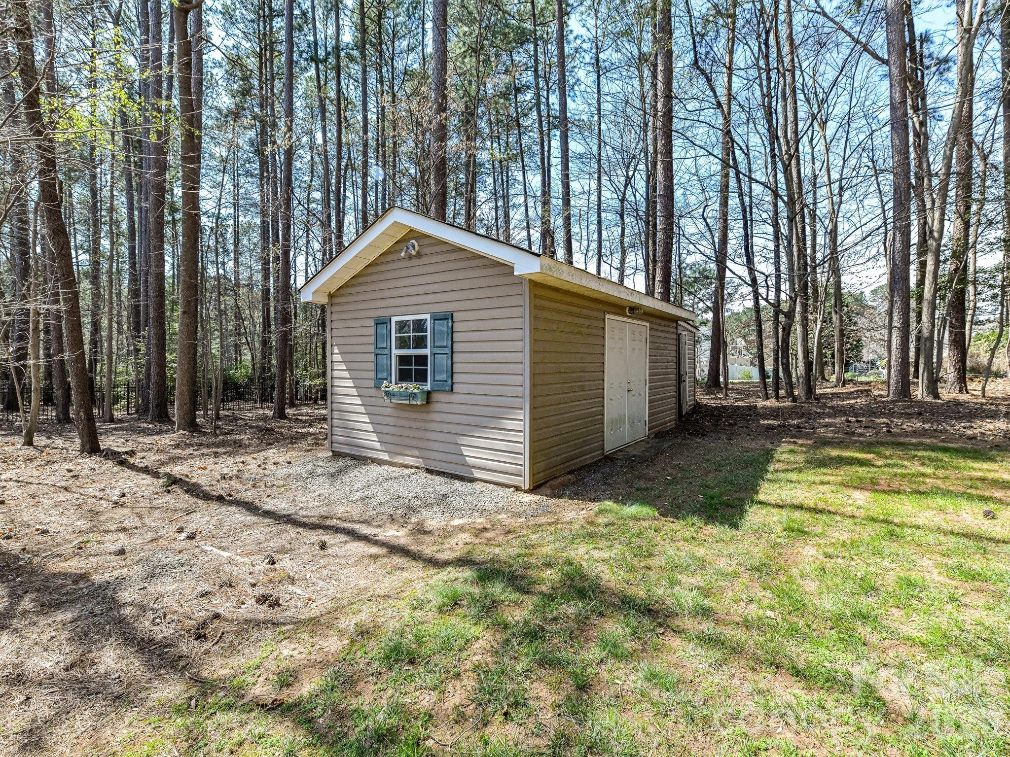 2597 Penngate Drive — Sherrills Ford