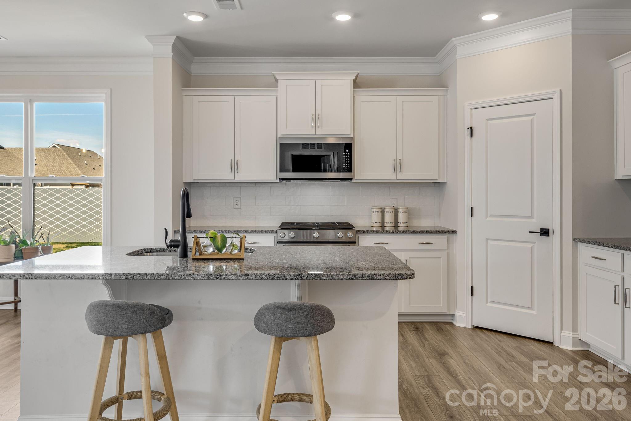 574 Fox Cove Road — Hendersonville