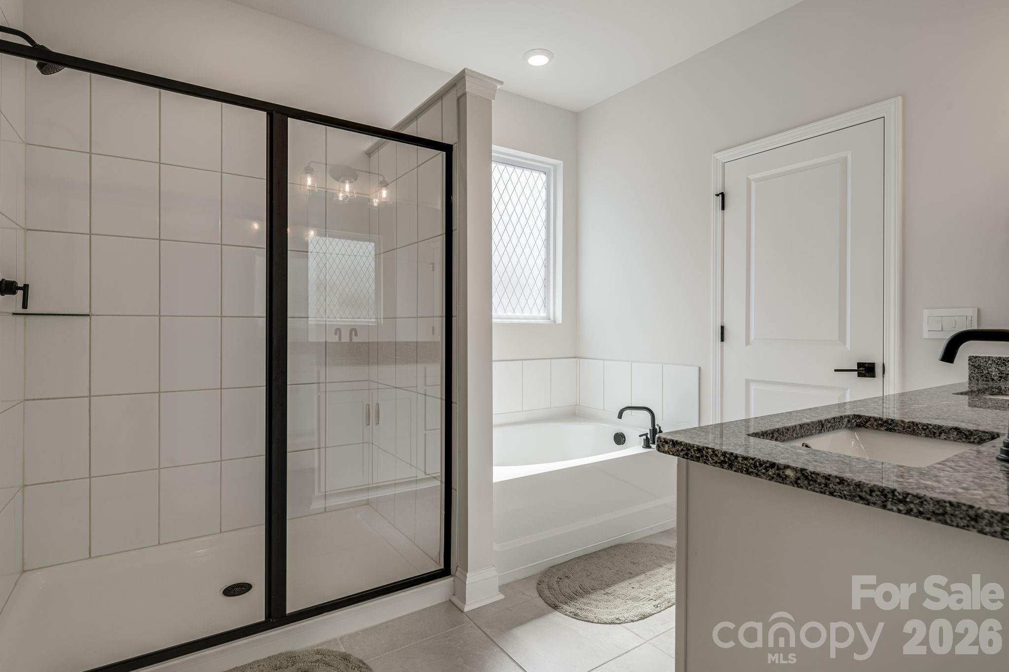 574 Fox Cove Road — Hendersonville