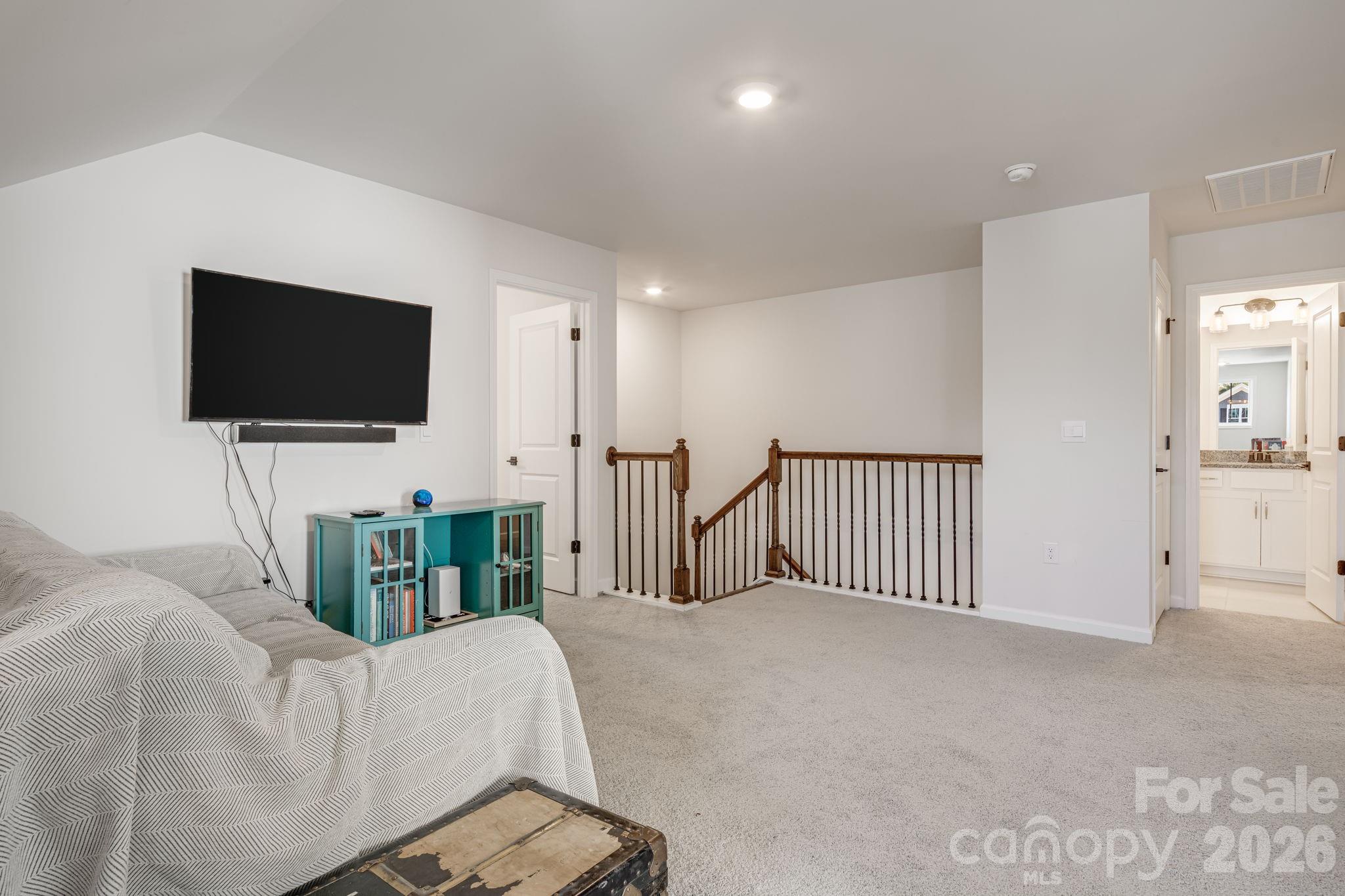 574 Fox Cove Road — Hendersonville