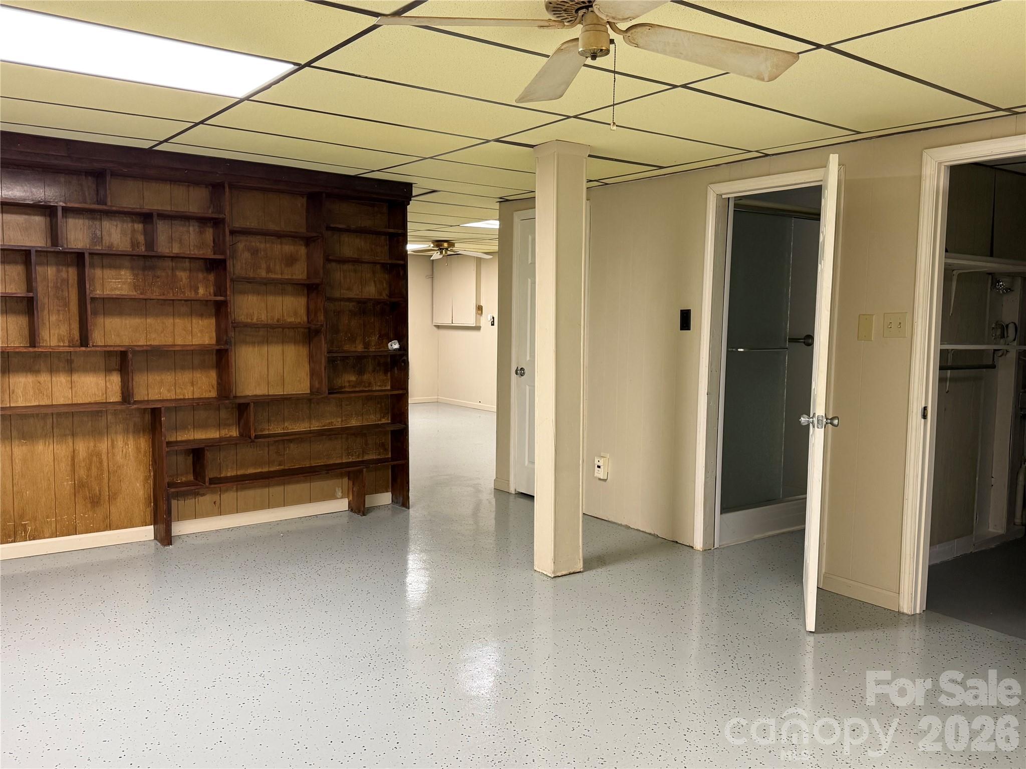 44 Tuttle Road — Hendersonville