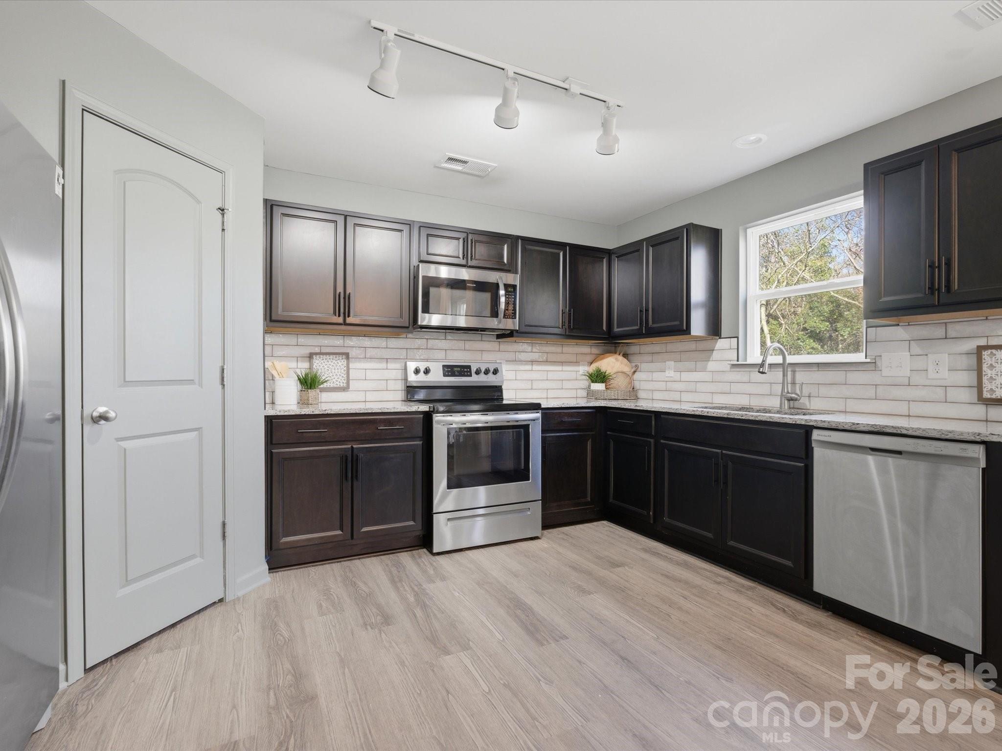 422 Perry Lane — Marshville