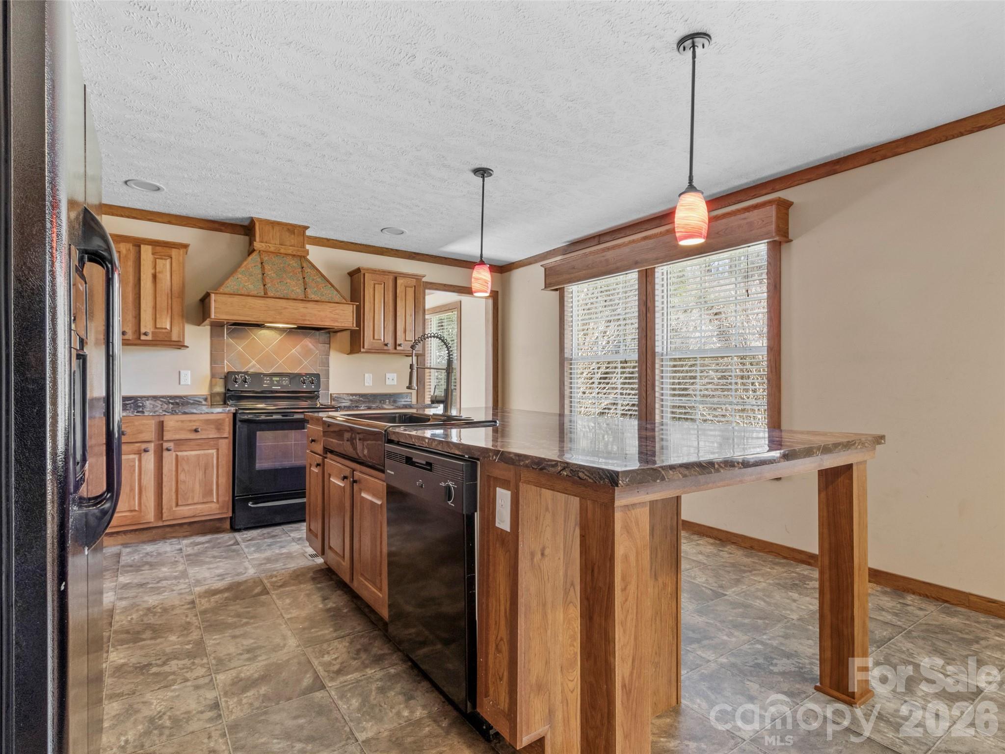 695 Johnson Farm Road — Canton