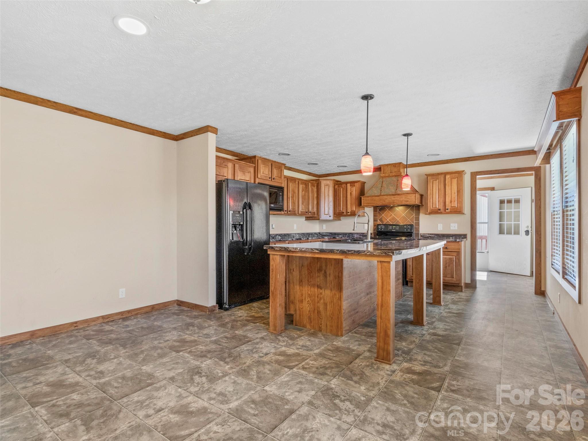 695 Johnson Farm Road — Canton