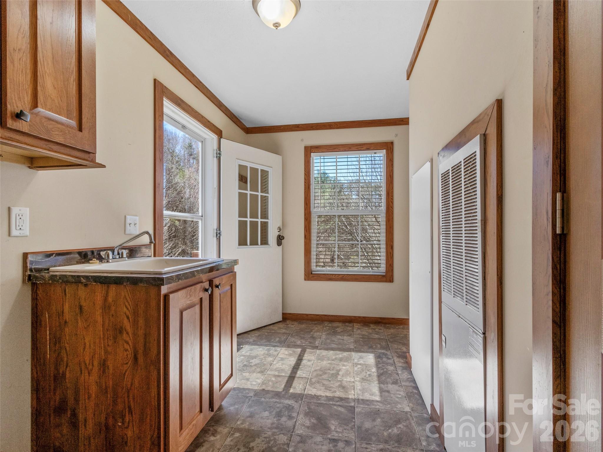 695 Johnson Farm Road — Canton