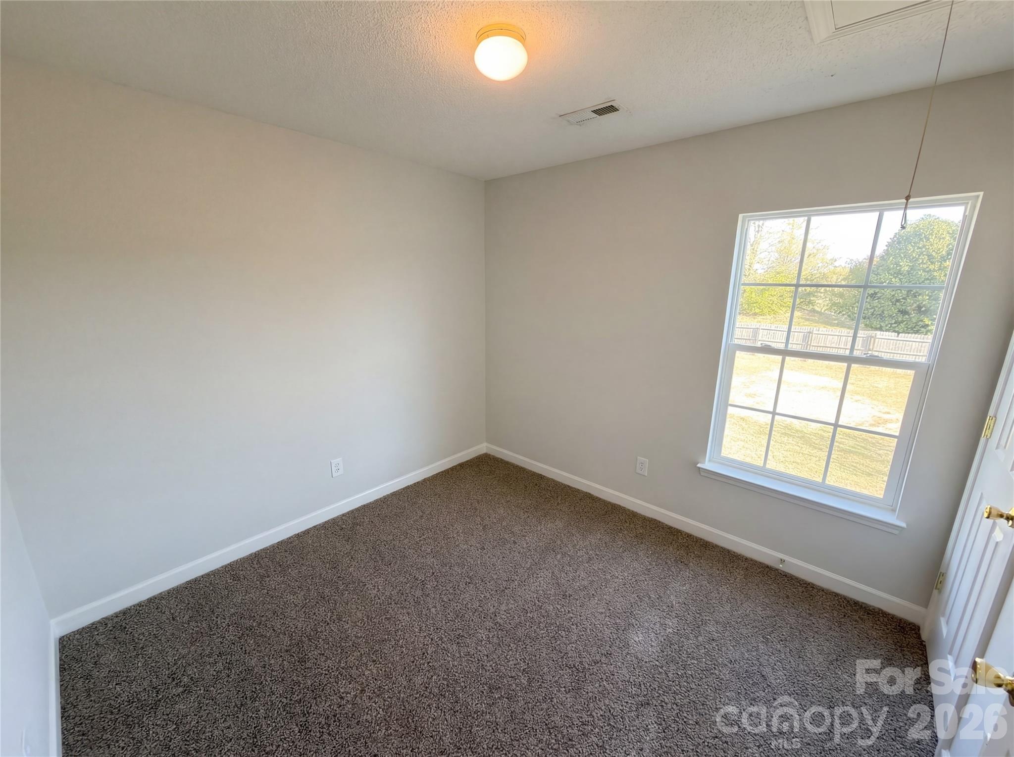 3461 E Fairmeadow Drive — Lancaster