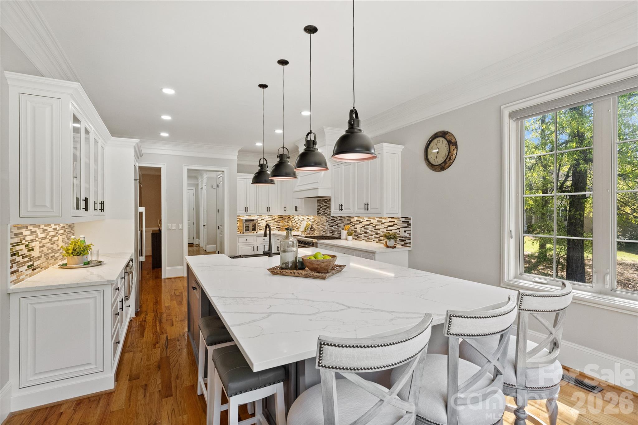 5180 Mill Race Lane — Lancaster