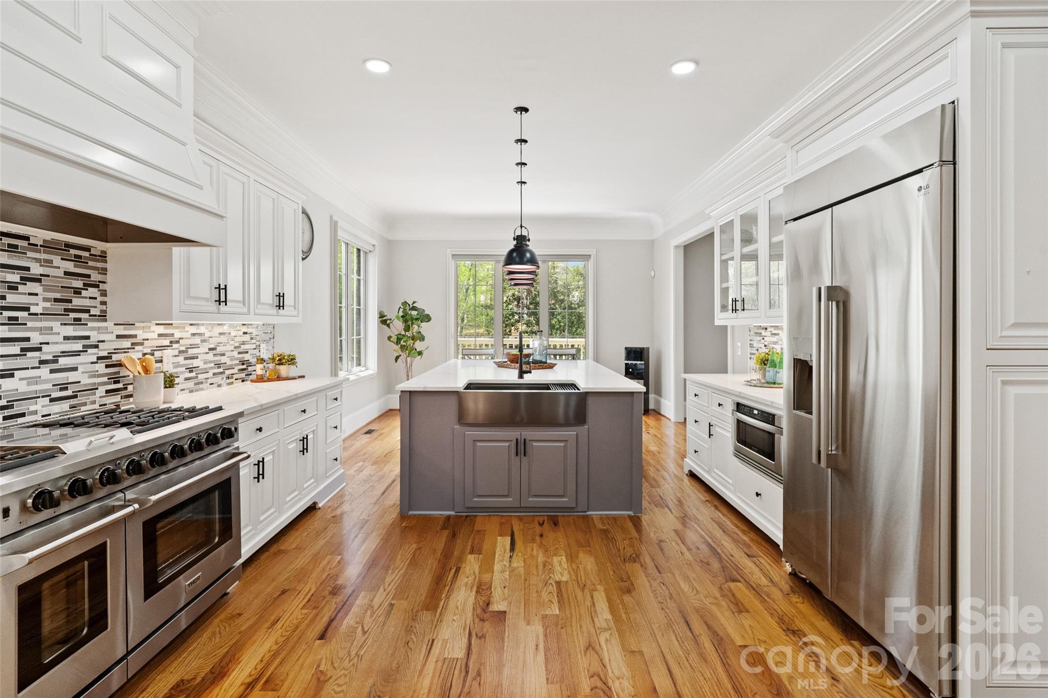 5180 Mill Race Lane — Lancaster