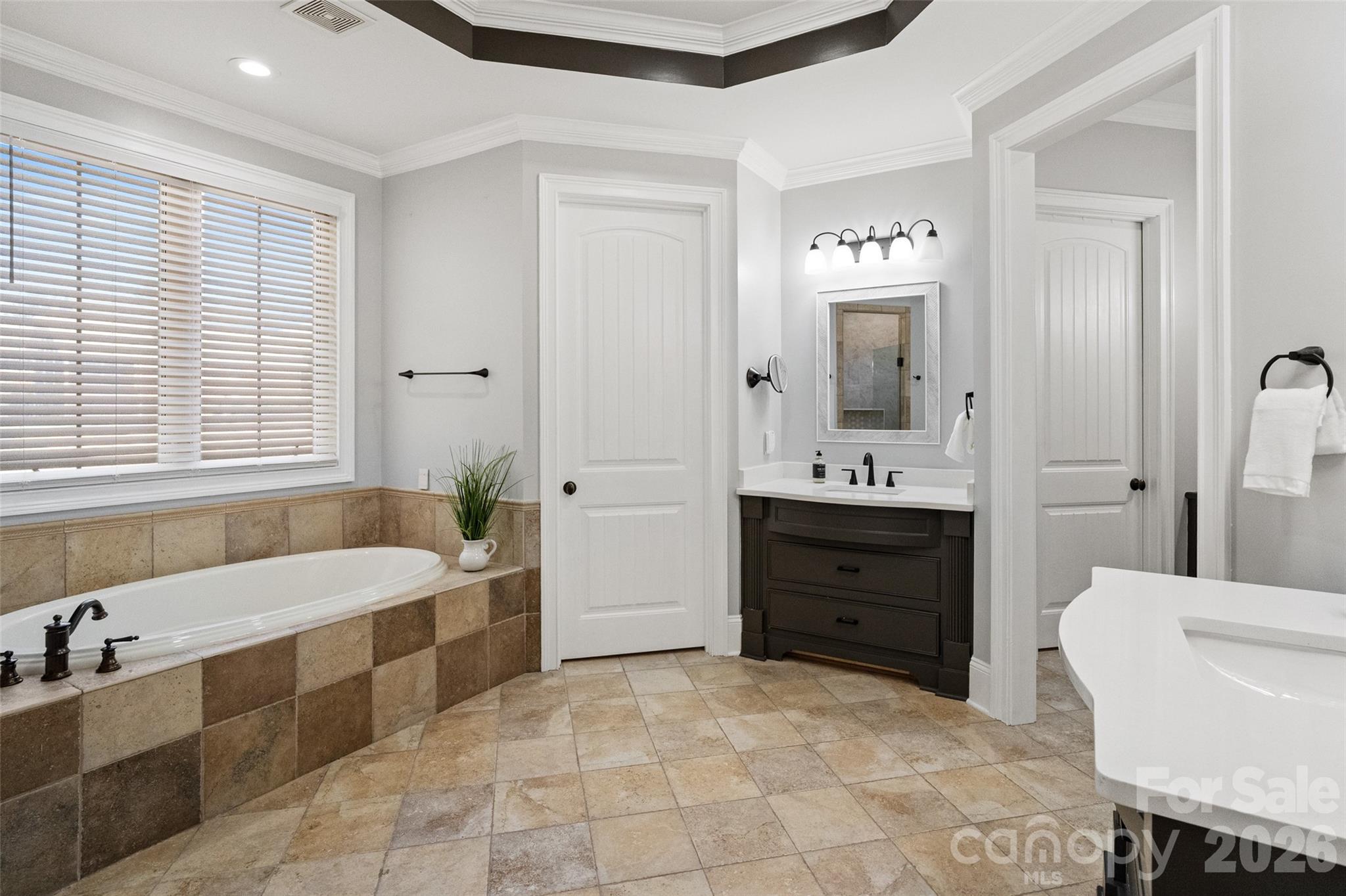 5180 Mill Race Lane — Lancaster