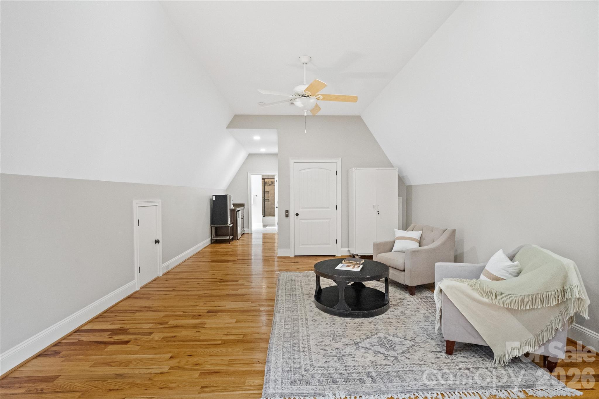 5180 Mill Race Lane — Lancaster