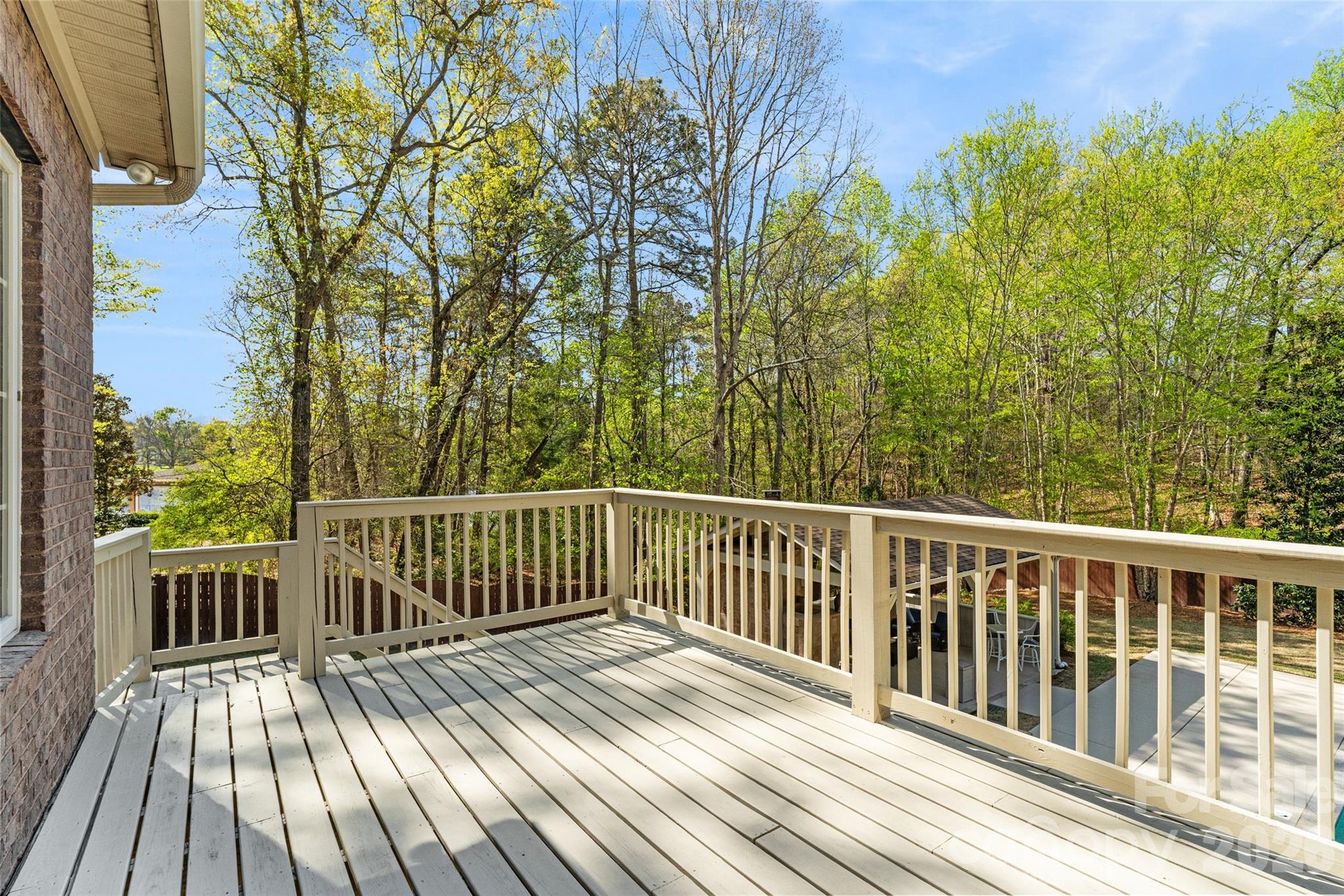 5180 Mill Race Lane — Lancaster