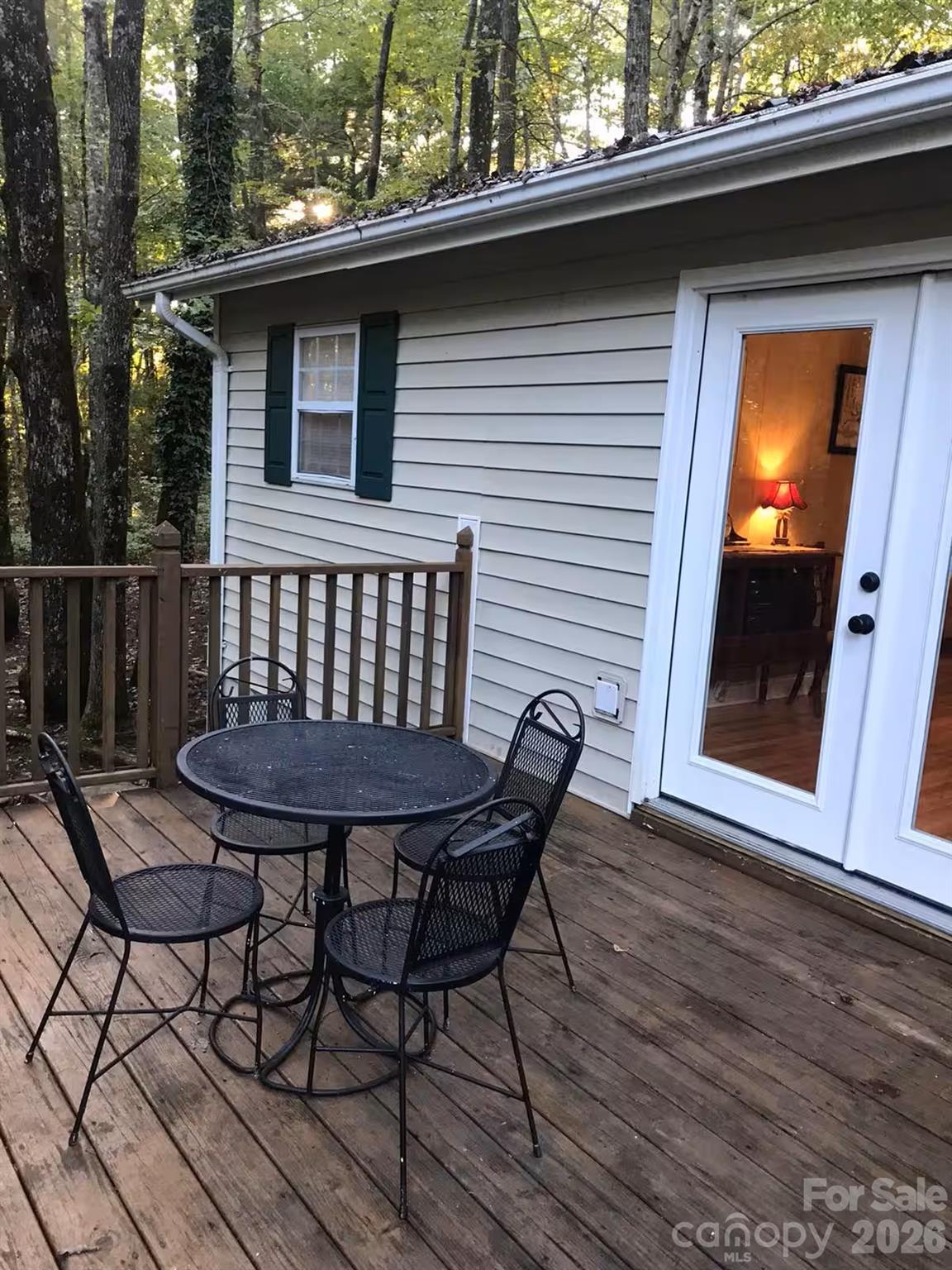 73 Pine Road — Rosman