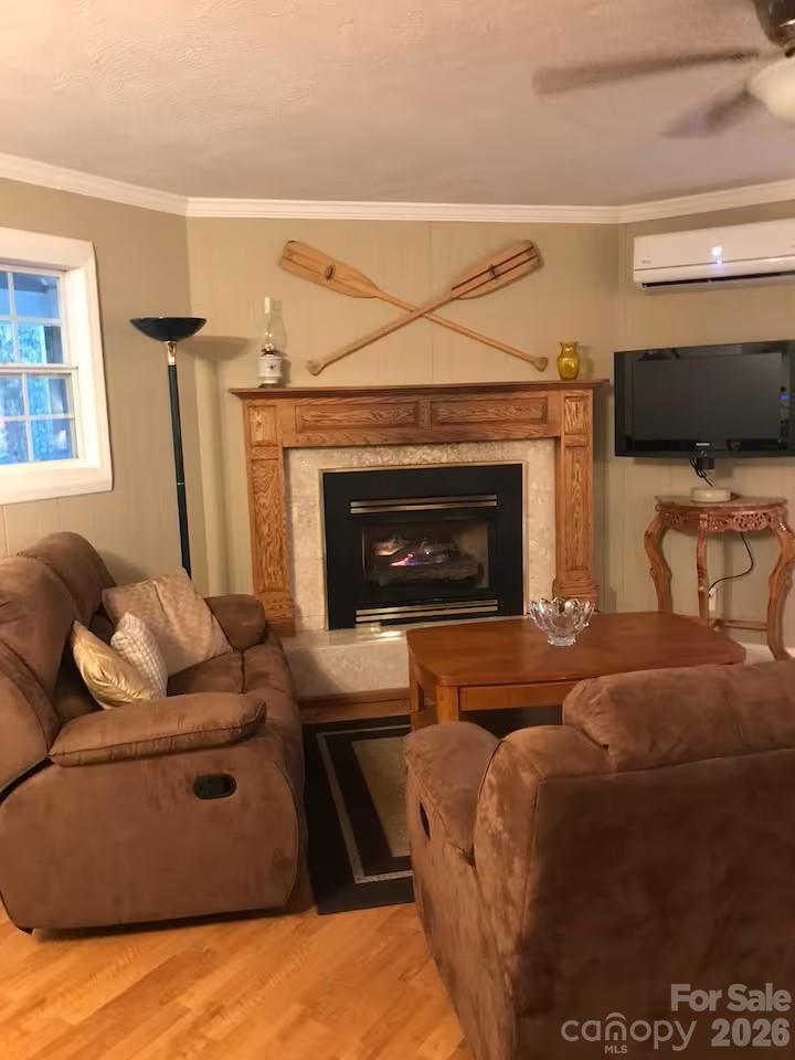 73 Pine Road — Rosman