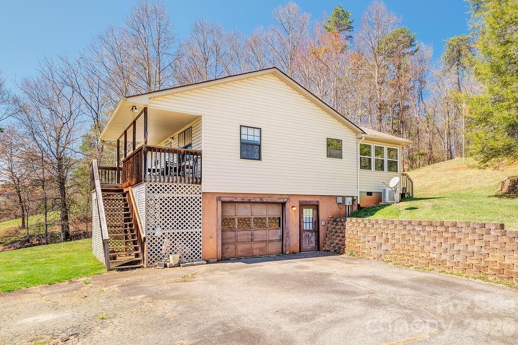 216 Pickens Road — Weaverville
