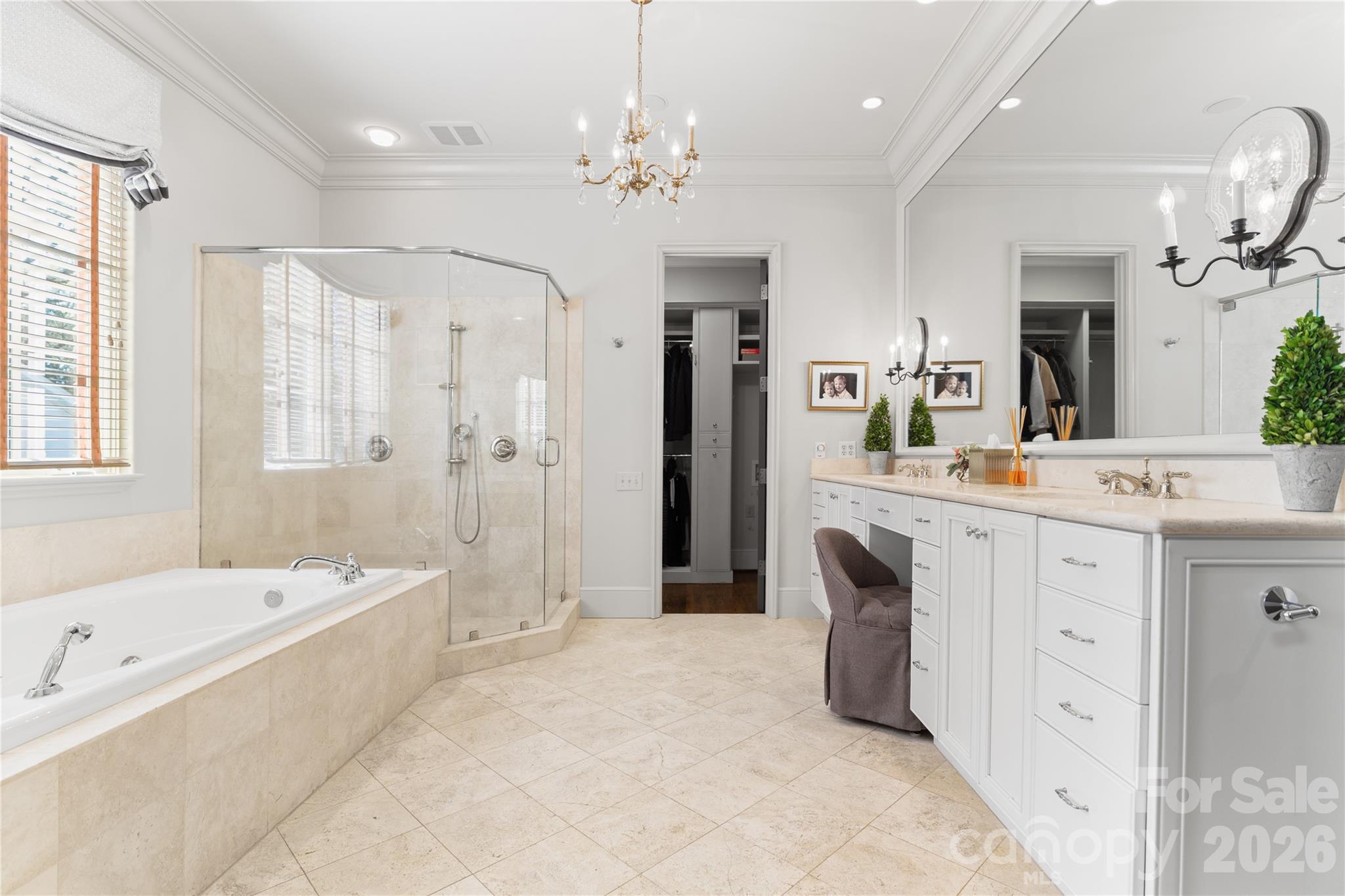 2837 Forest Drive — Charlotte