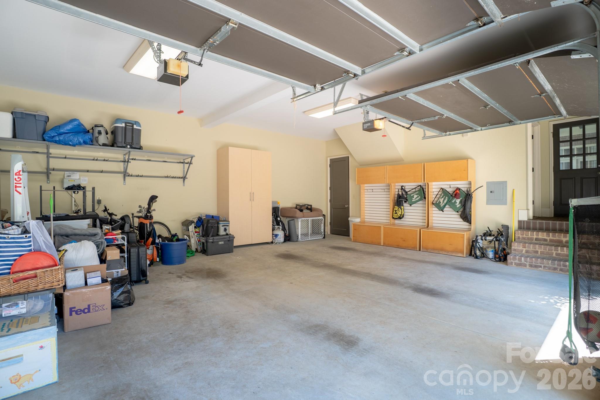 2837 Forest Drive — Charlotte