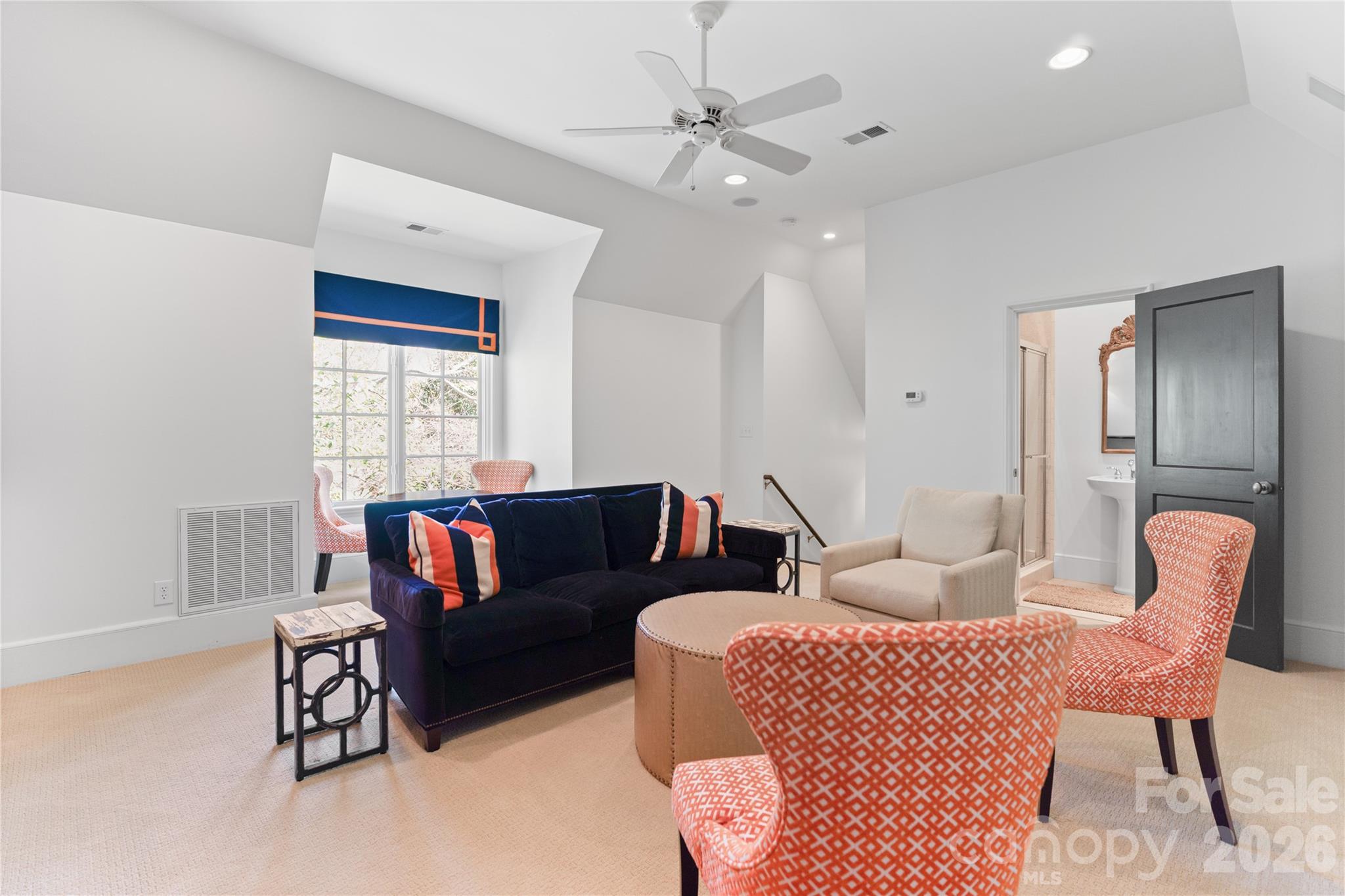 2837 Forest Drive — Charlotte