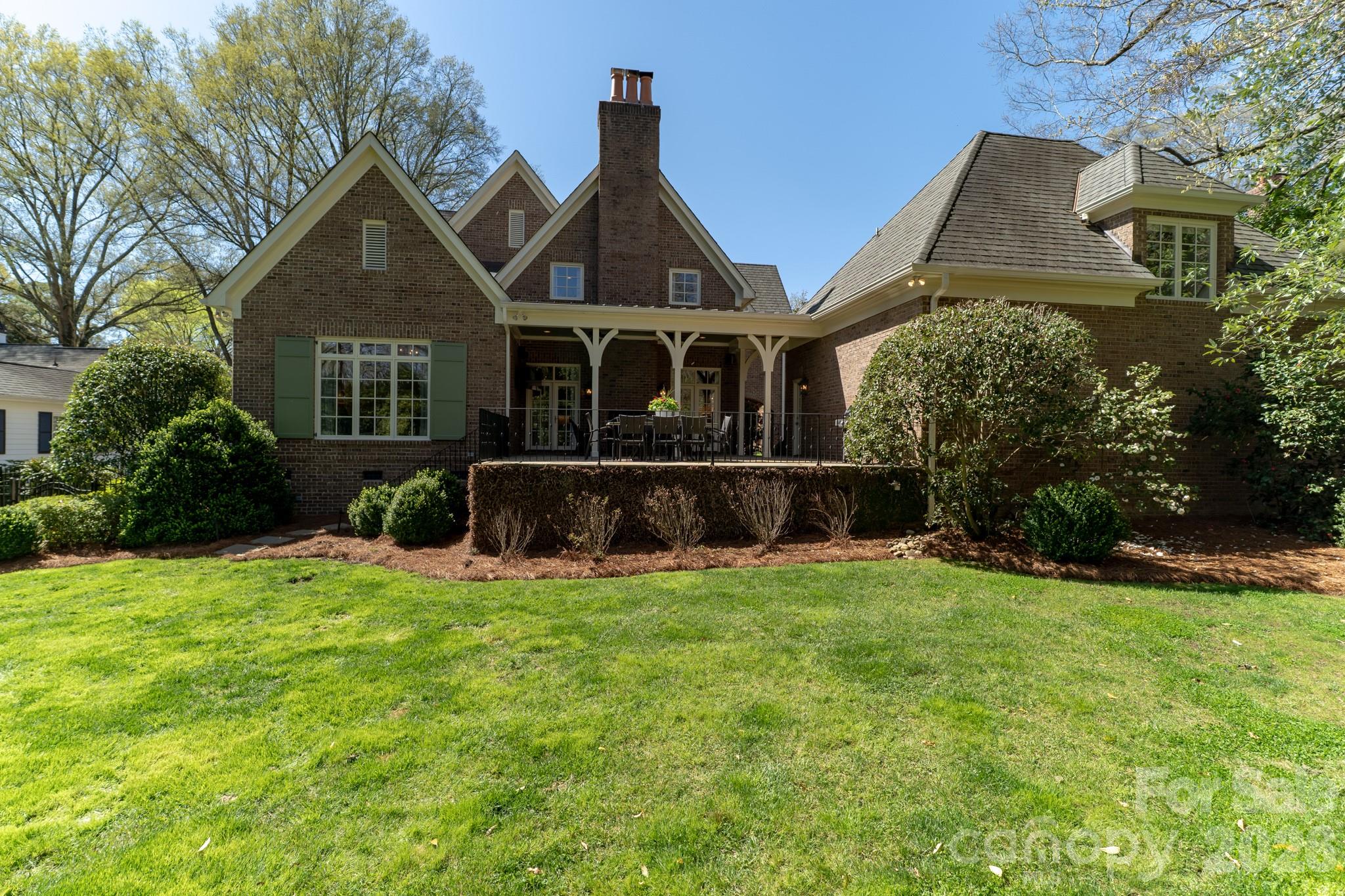 2837 Forest Drive — Charlotte