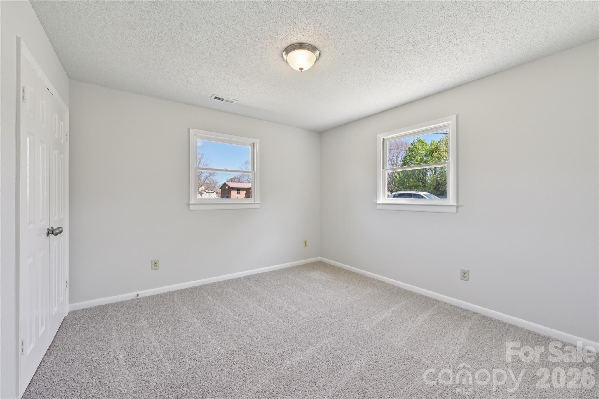 115 S Withrow Drive — Shelby