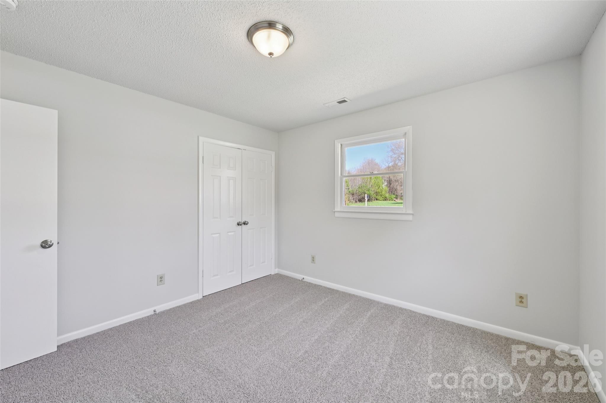 115 S Withrow Drive — Shelby