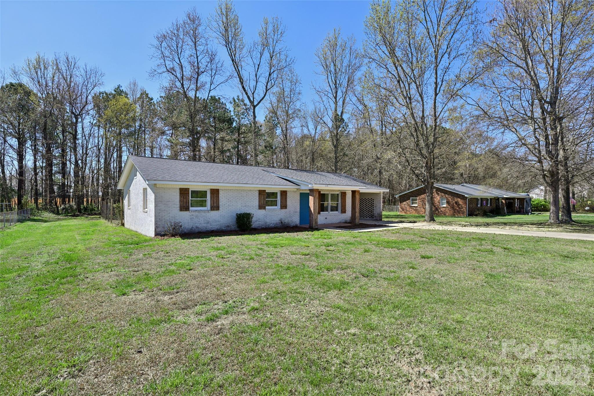 115 S Withrow Drive — Shelby