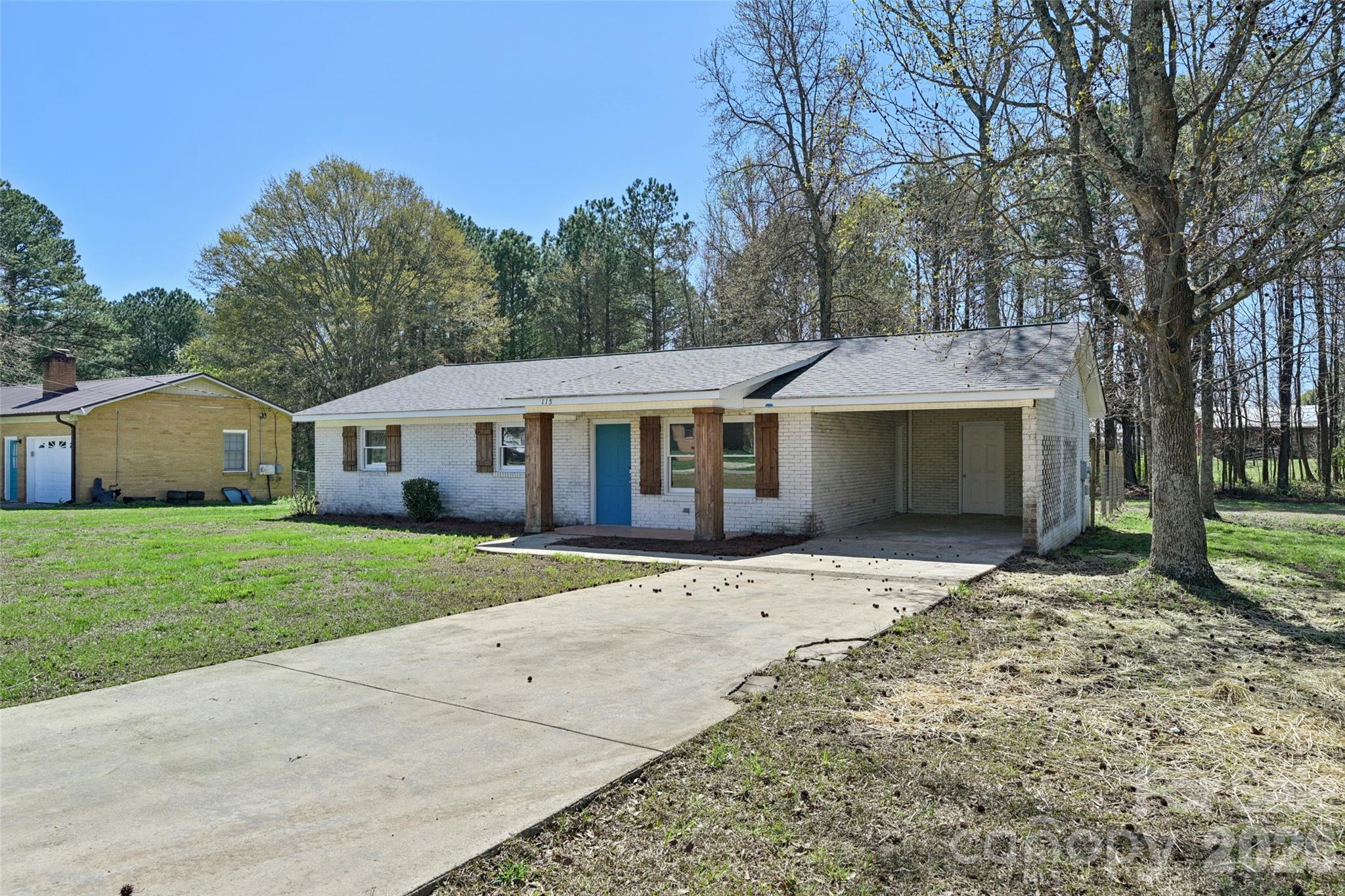 115 S Withrow Drive — Shelby