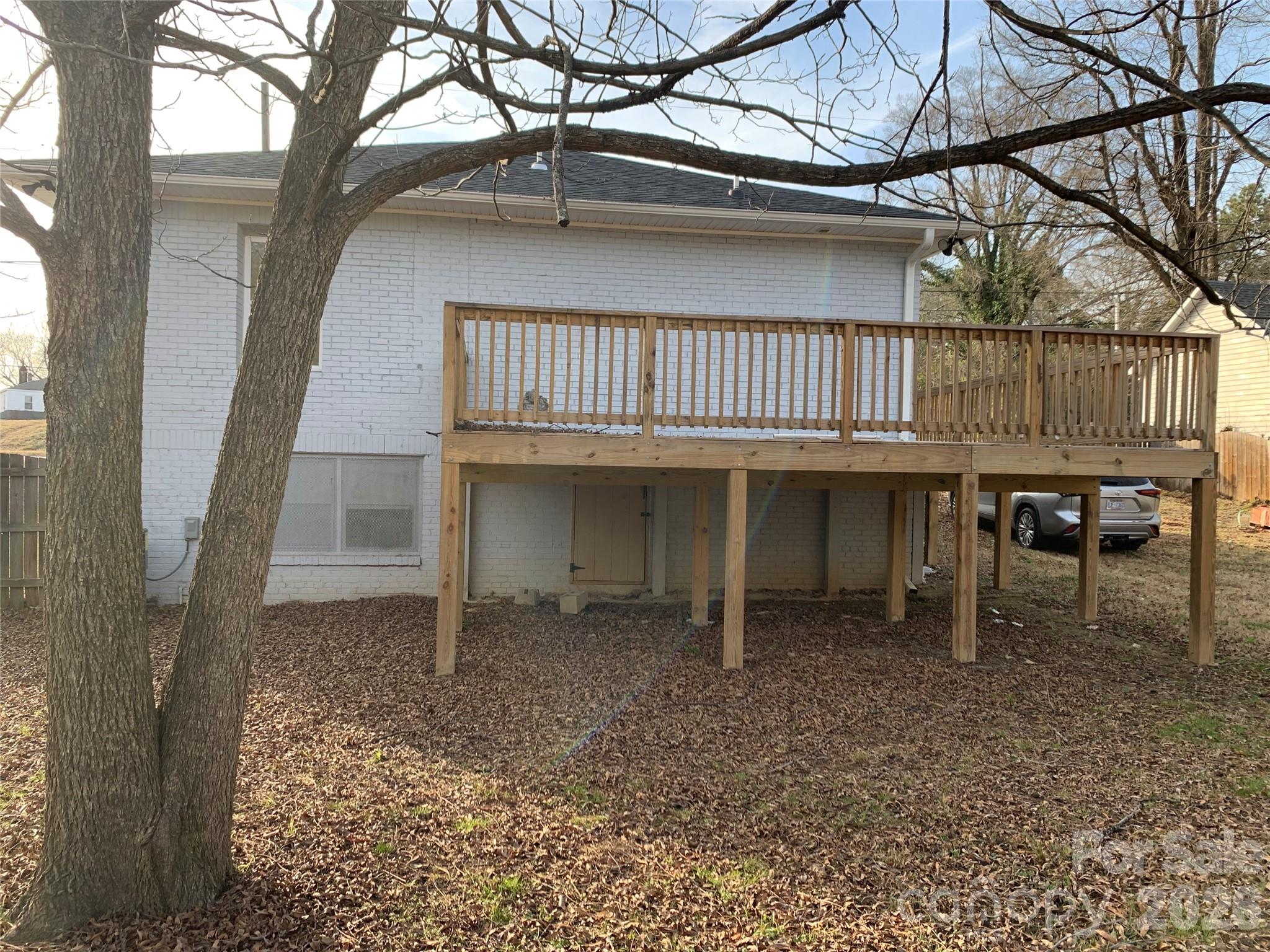 1020 Concord Avenue — Monroe
