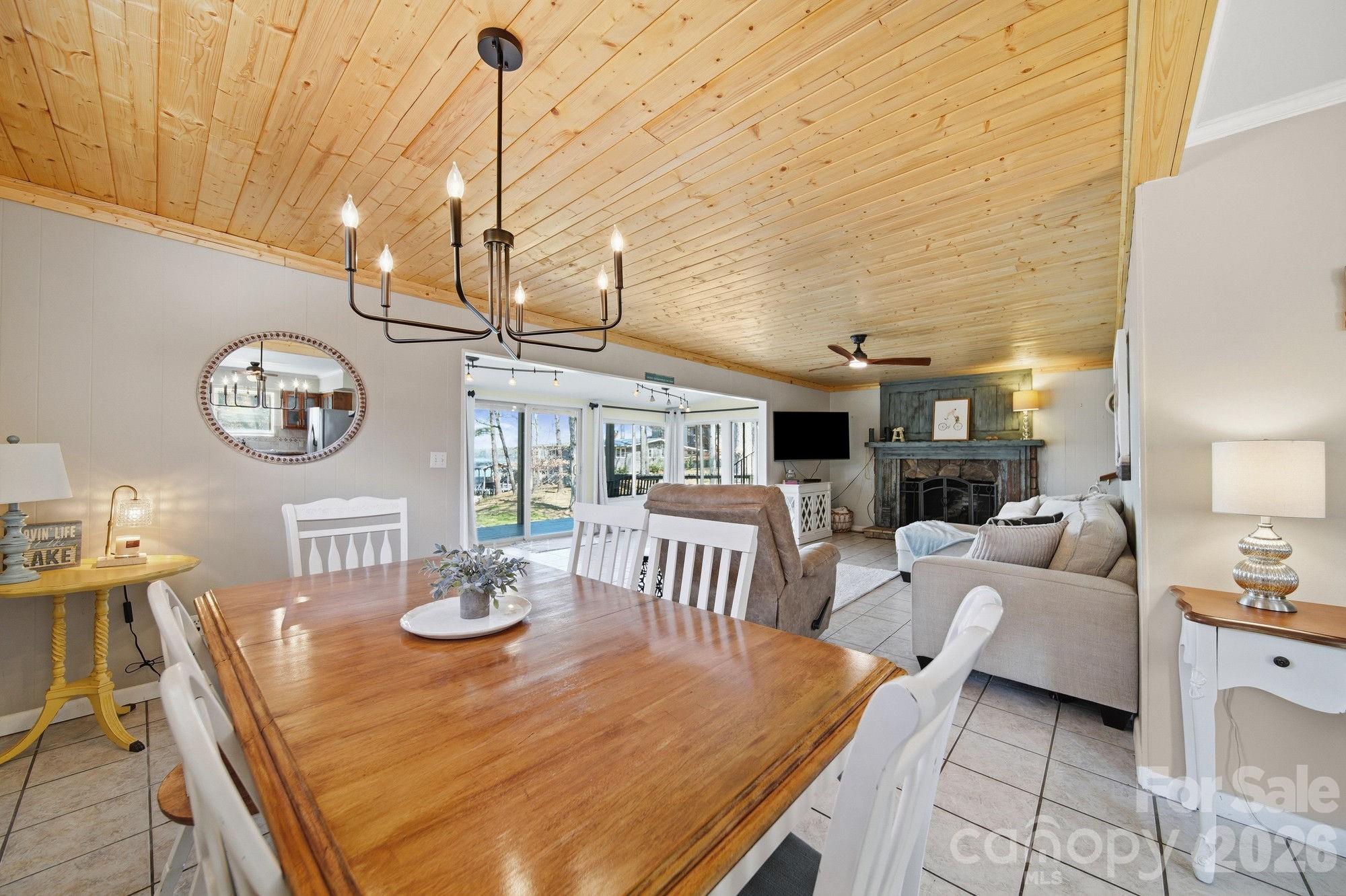 10773 Willow Oak Road — Norwood