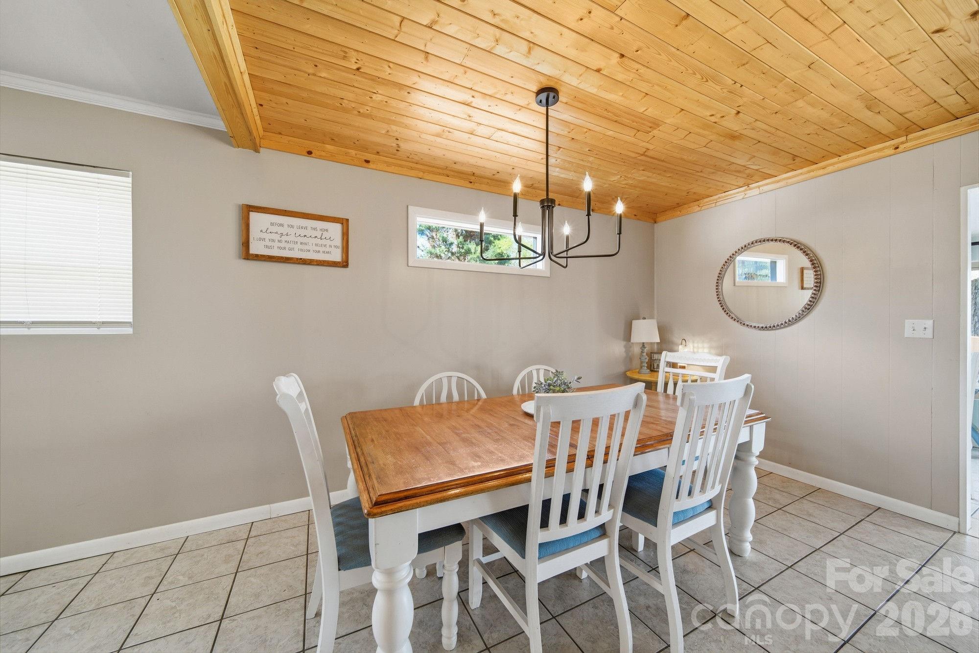 10773 Willow Oak Road — Norwood